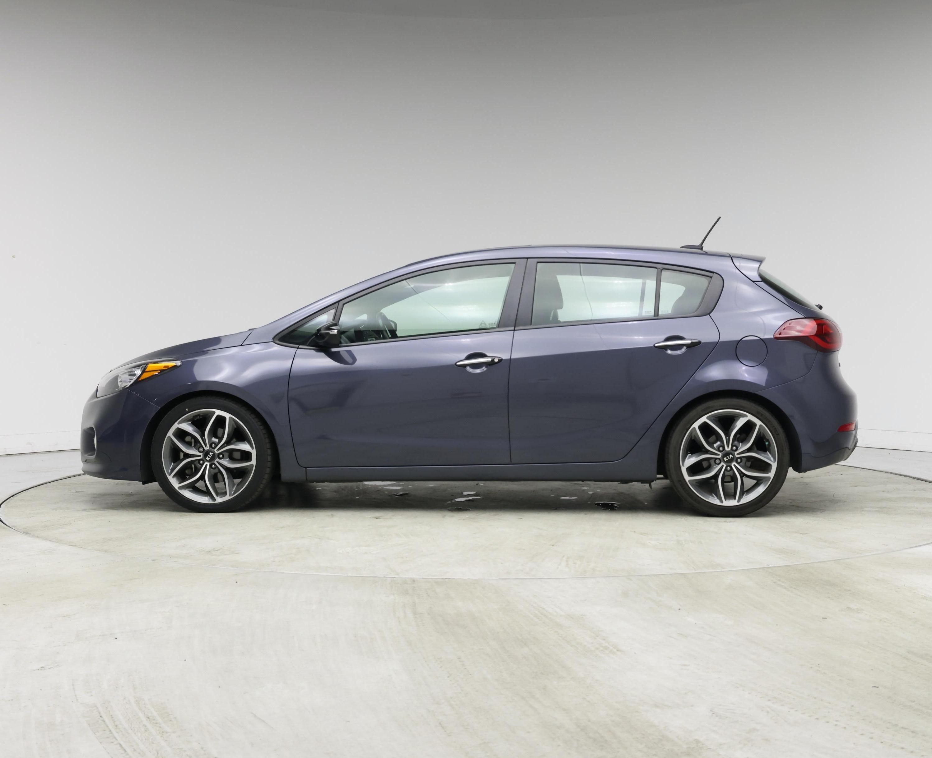 Thumbnail: 2015 Kia Forte - 3