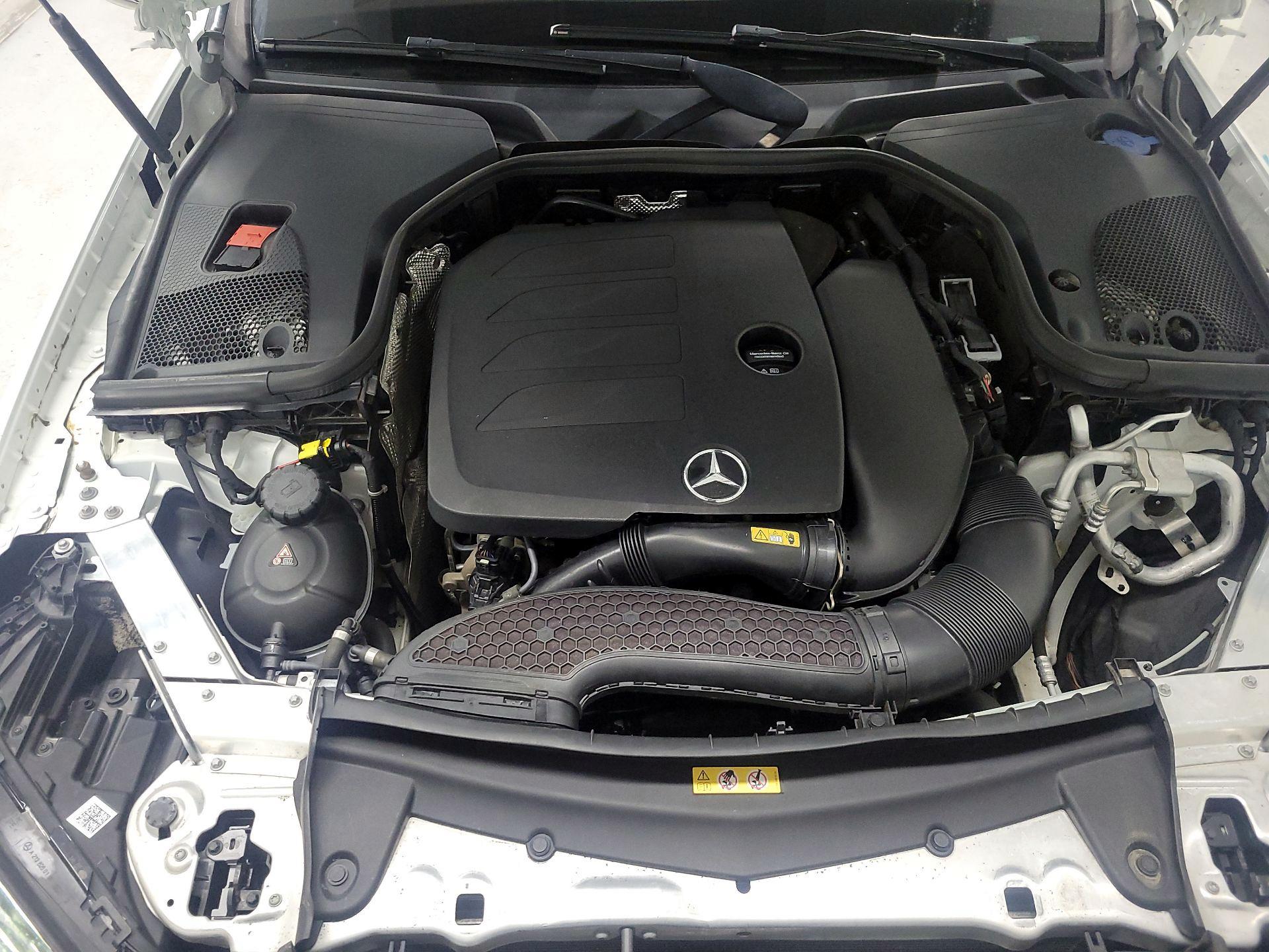 Thumbnail: 2020 Mercedes-Benz E-Class - 20