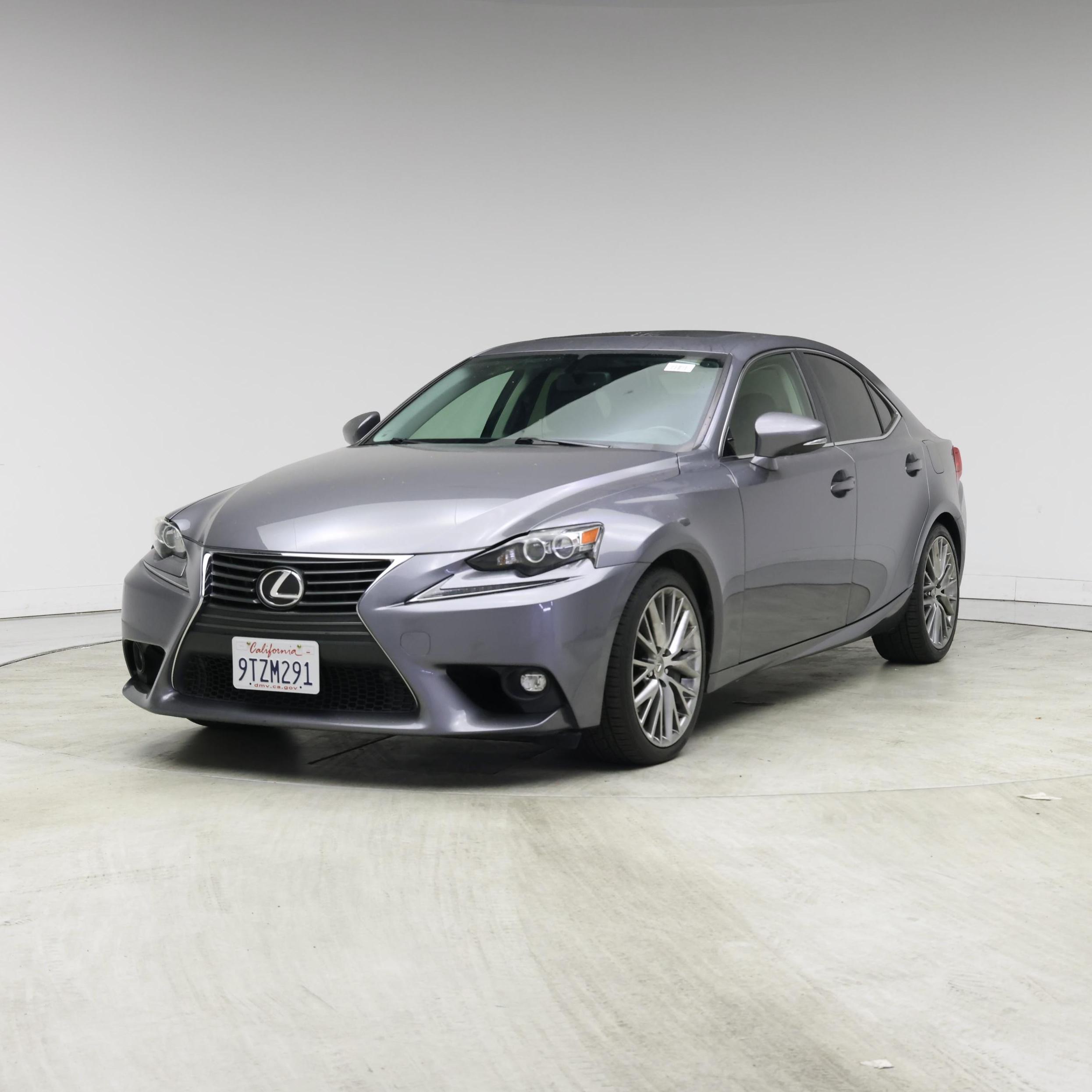 Thumbnail: 2016 Lexus IS - 4