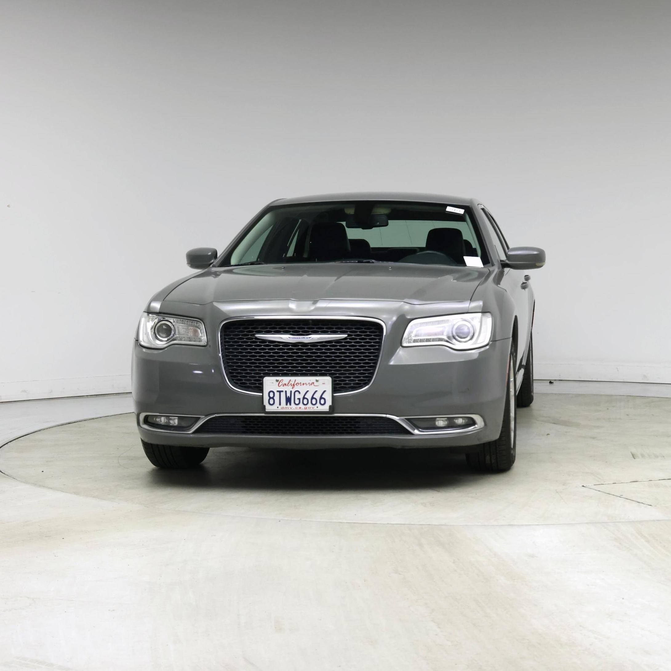Thumbnail: 2017 Chrysler 300 - 5