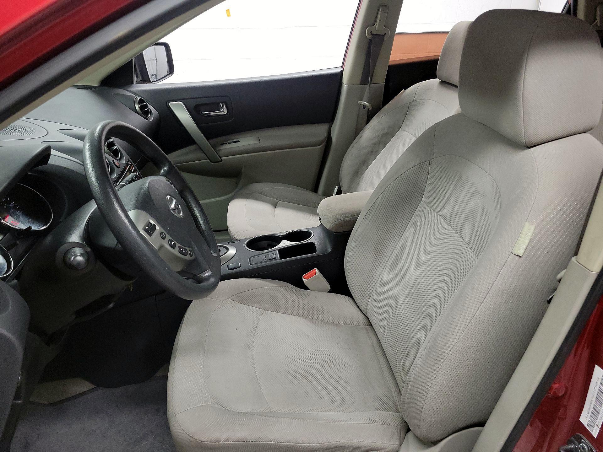 Thumbnail: 2014 Nissan Rogue - 11