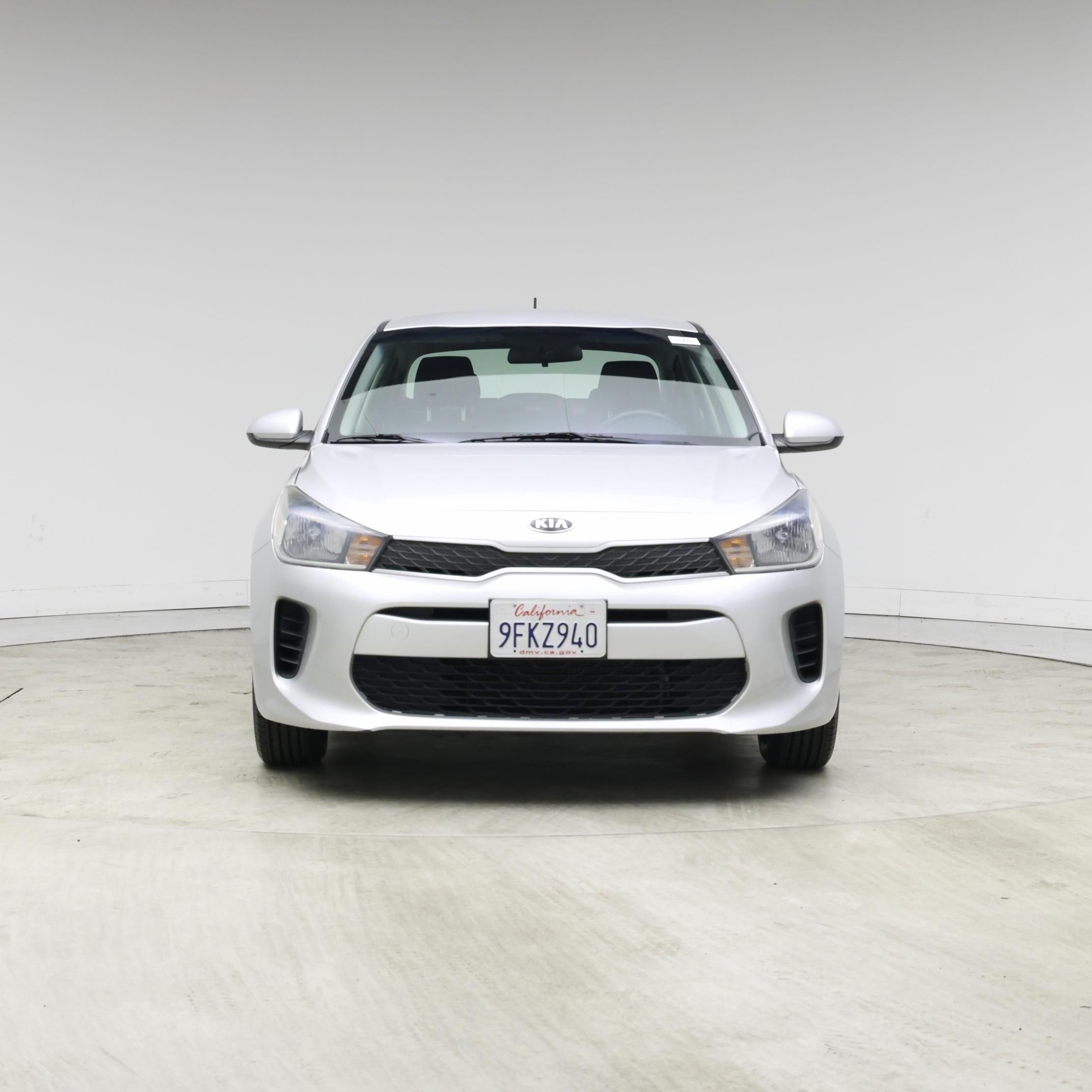 Thumbnail: 2020 Kia Rio - 5
