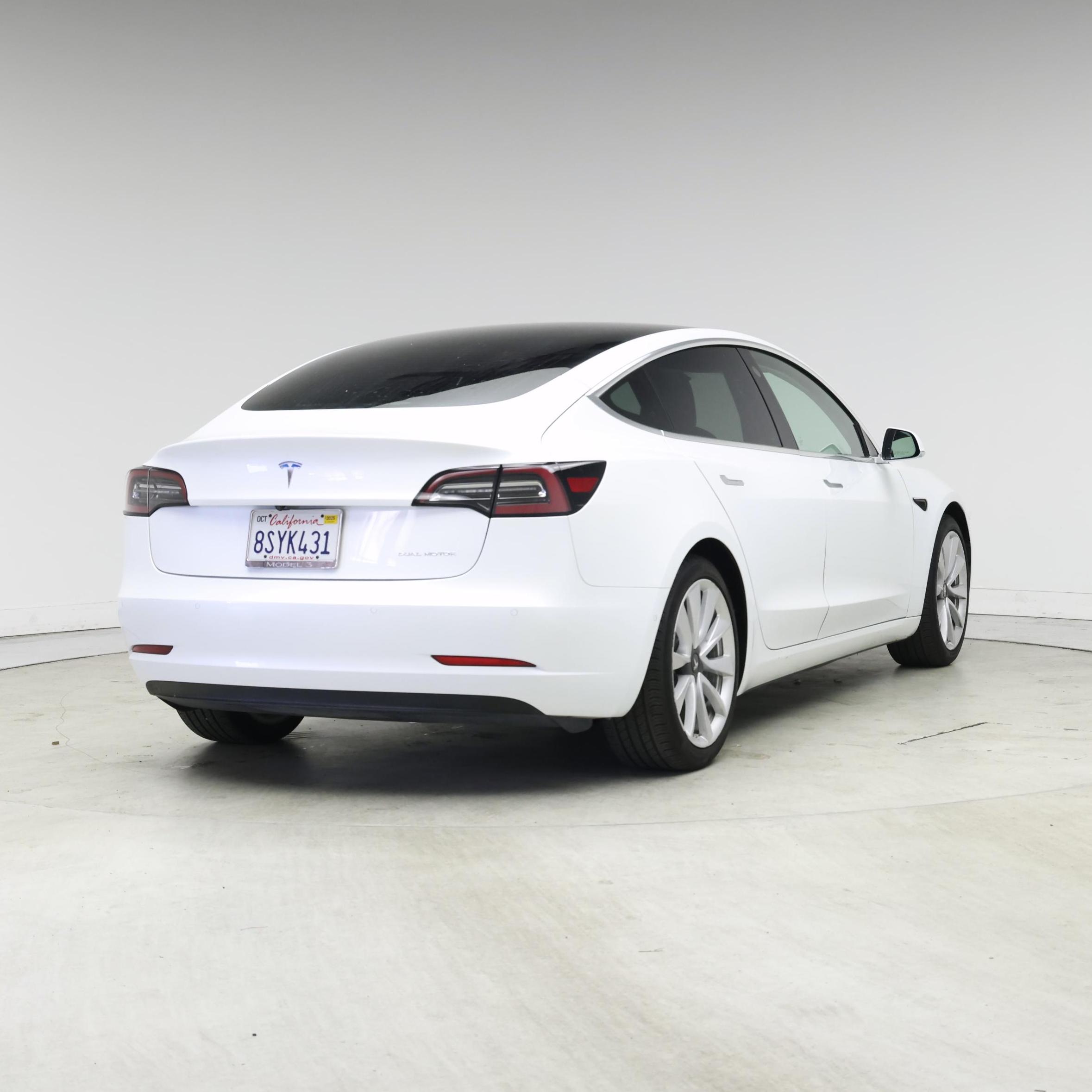 Thumbnail: 2020 Tesla Model 3 - 8