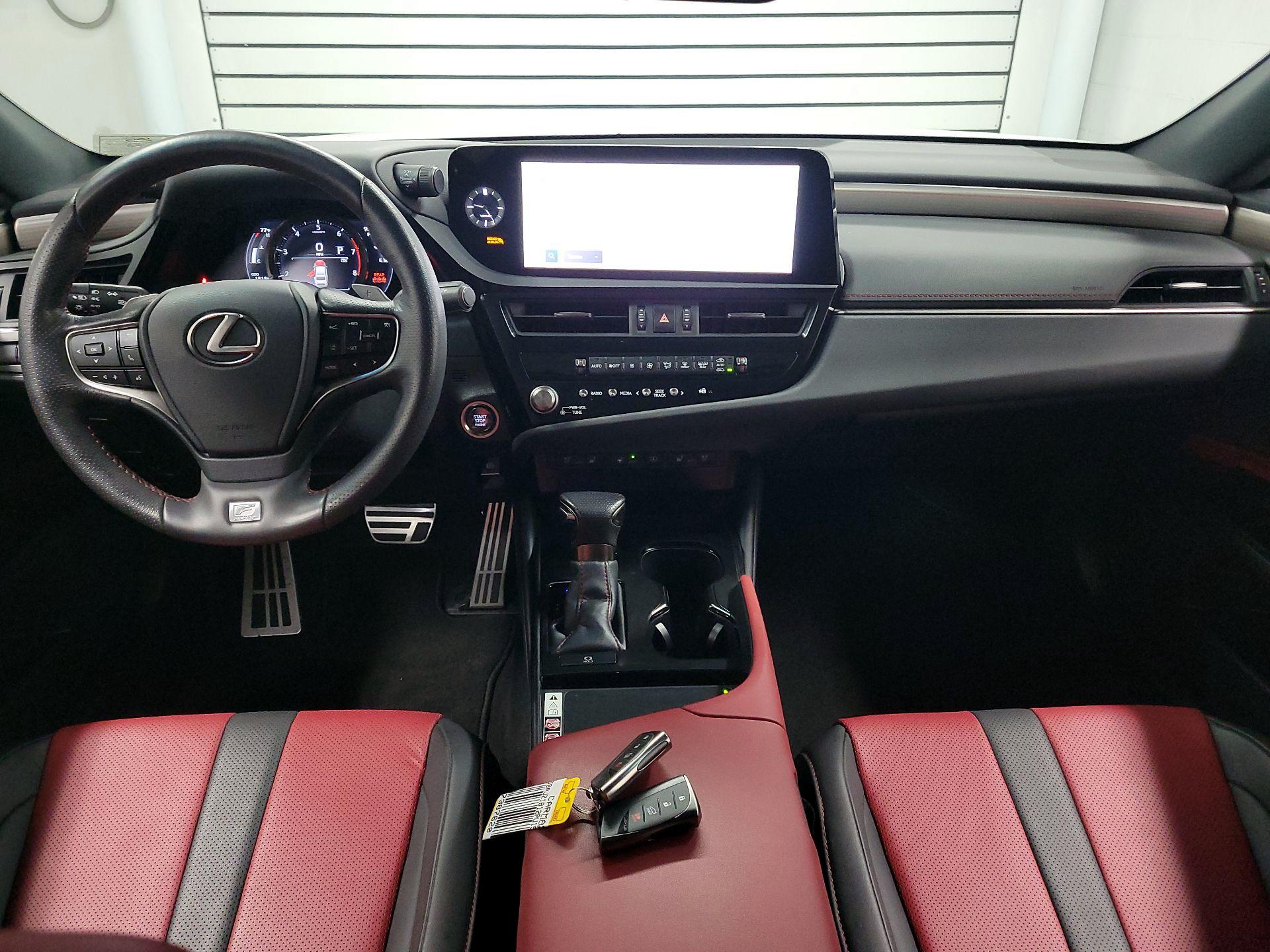 Thumbnail: 2023 Lexus ES - 9