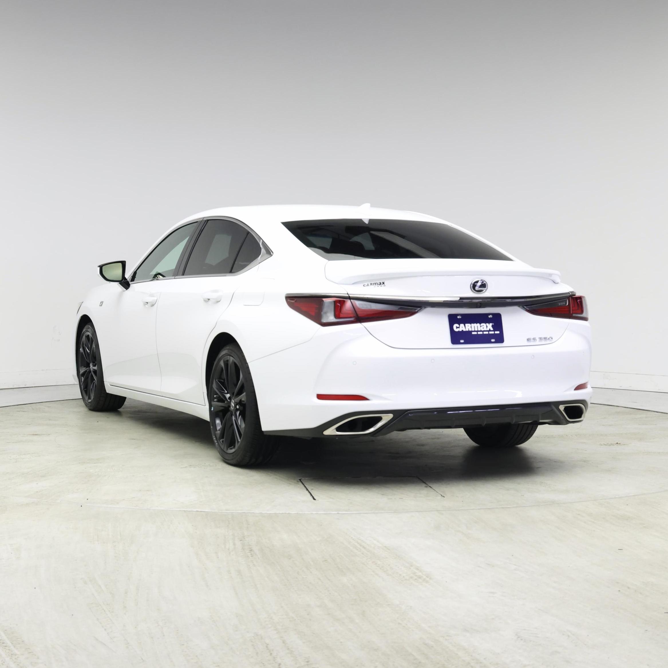 Thumbnail: 2023 Lexus ES - 2