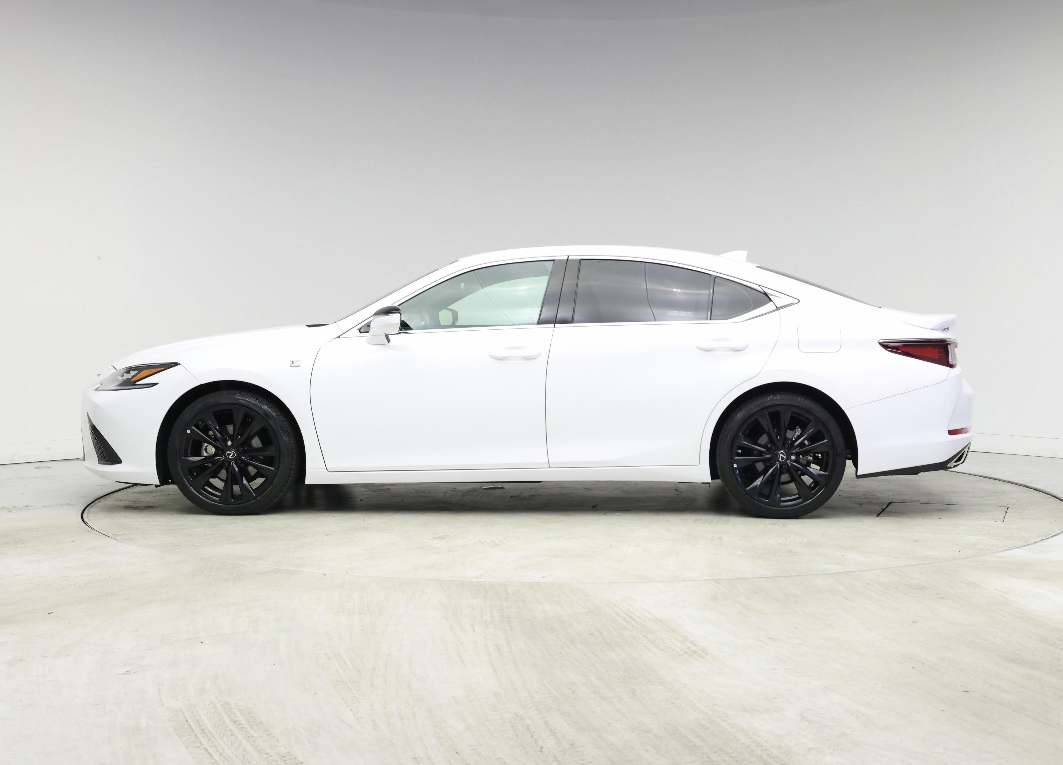 Thumbnail: 2023 Lexus ES - 3