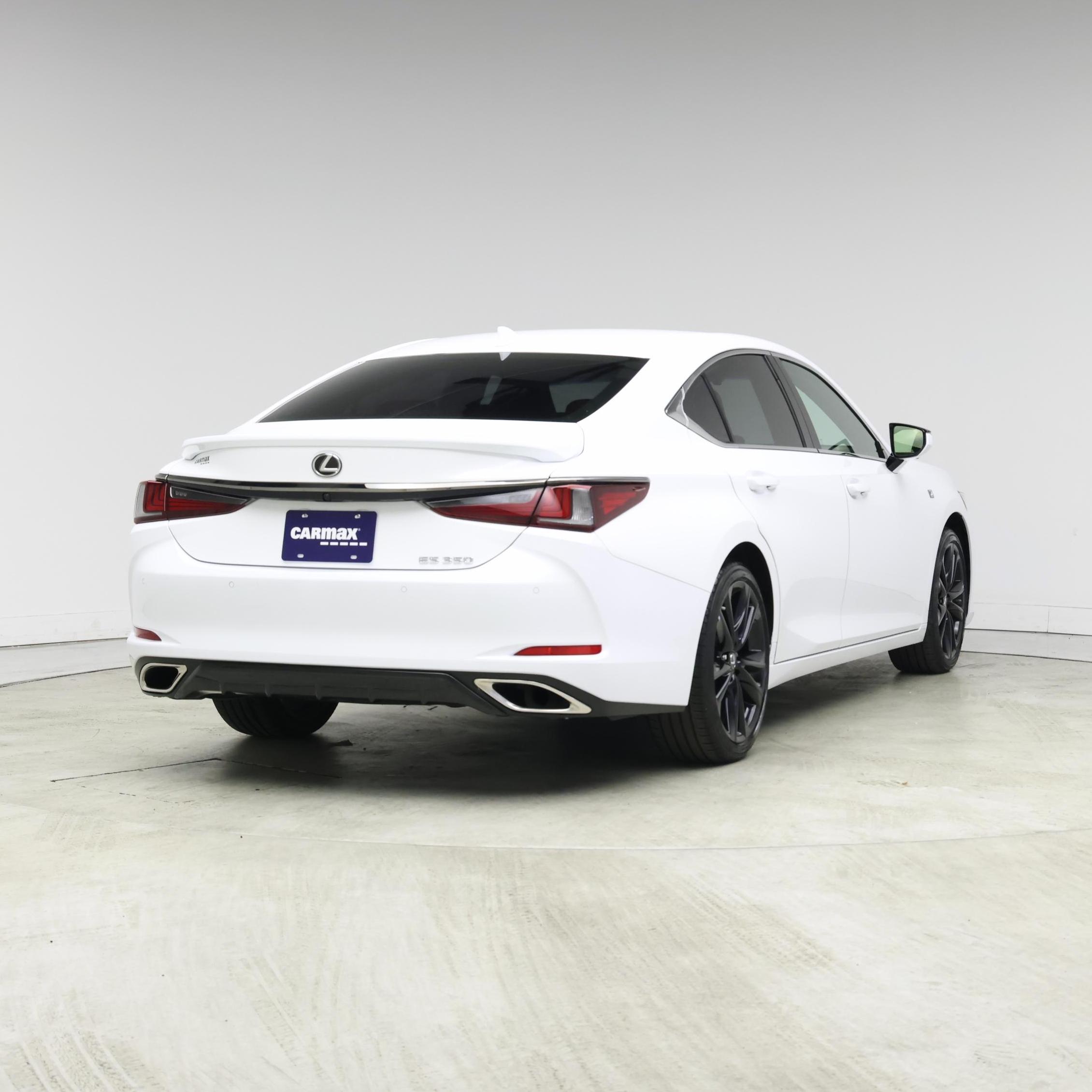 Thumbnail: 2023 Lexus ES - 8