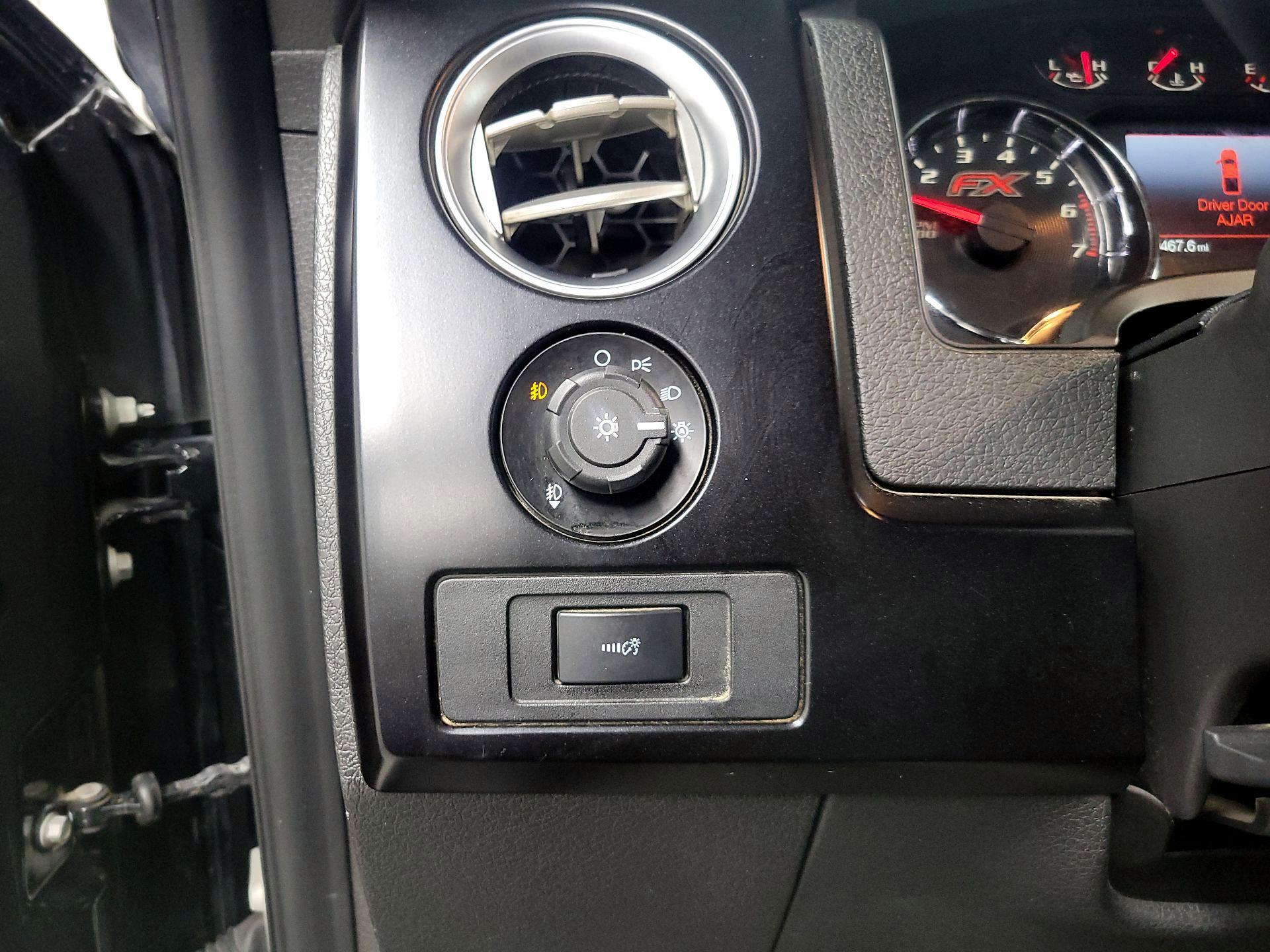 Thumbnail: 2014 Ford F-150 - 13