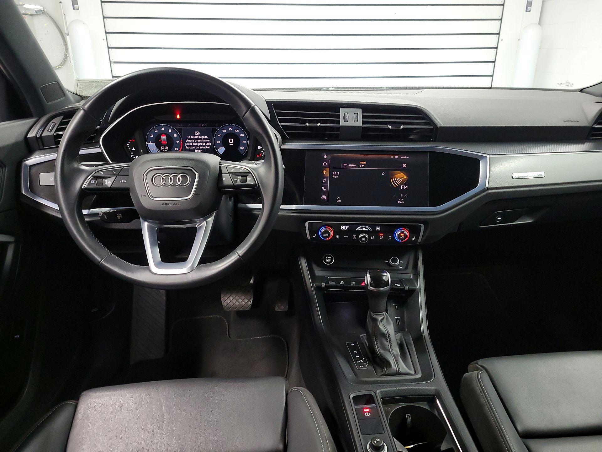 Thumbnail: 2021 Audi Q3 - 9