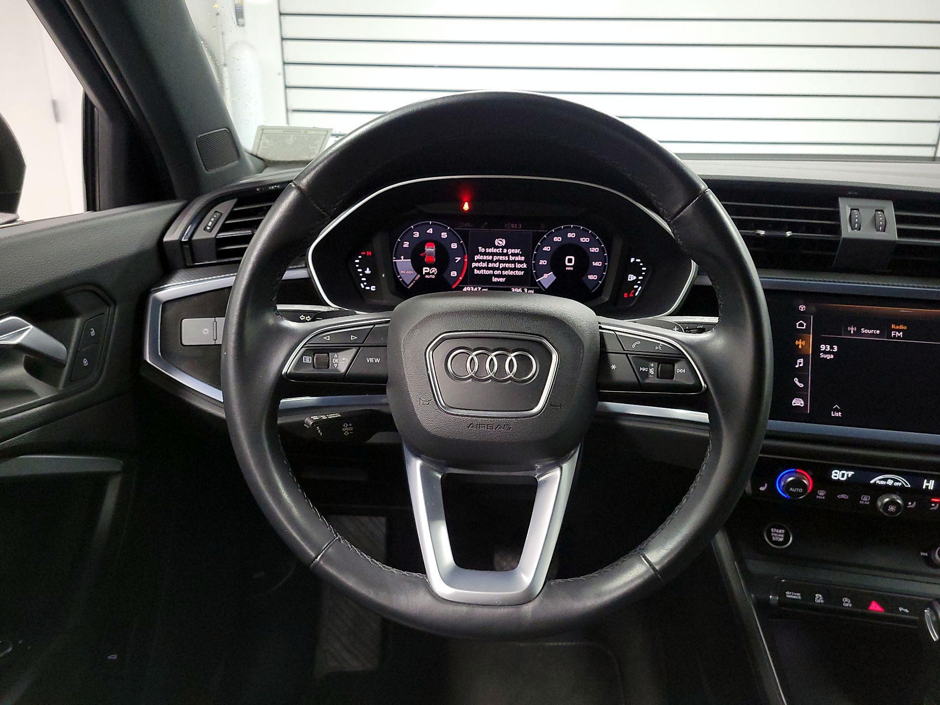 Thumbnail: 2021 Audi Q3 - 10