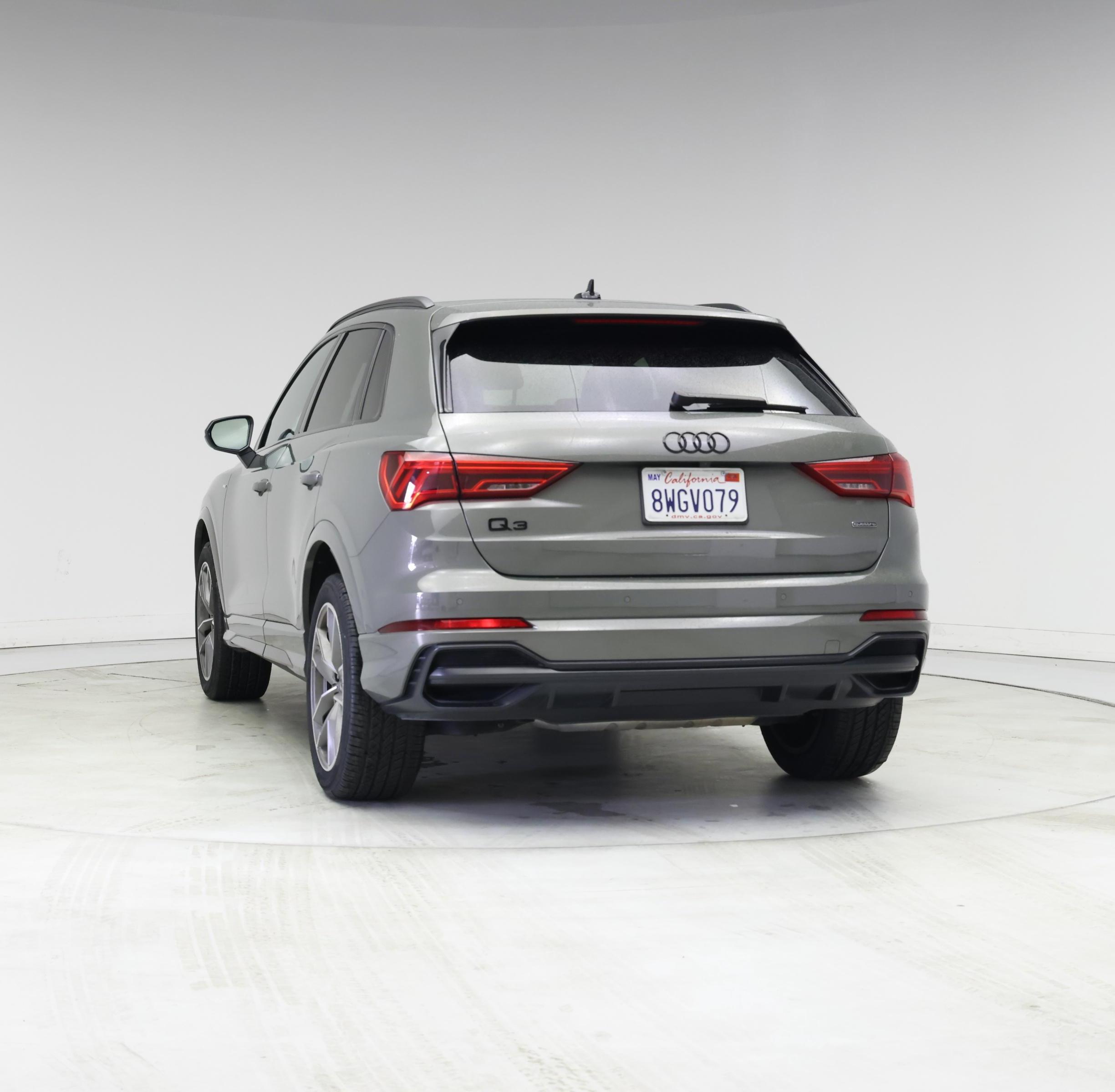 Thumbnail: 2021 Audi Q3 - 6