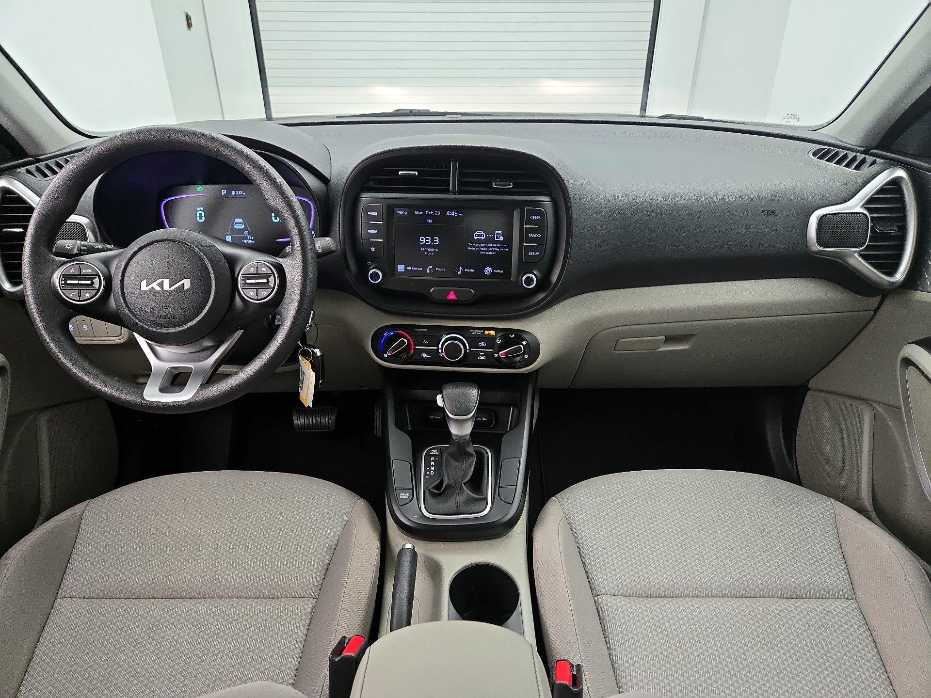 Thumbnail: 2023 Kia Soul - 9