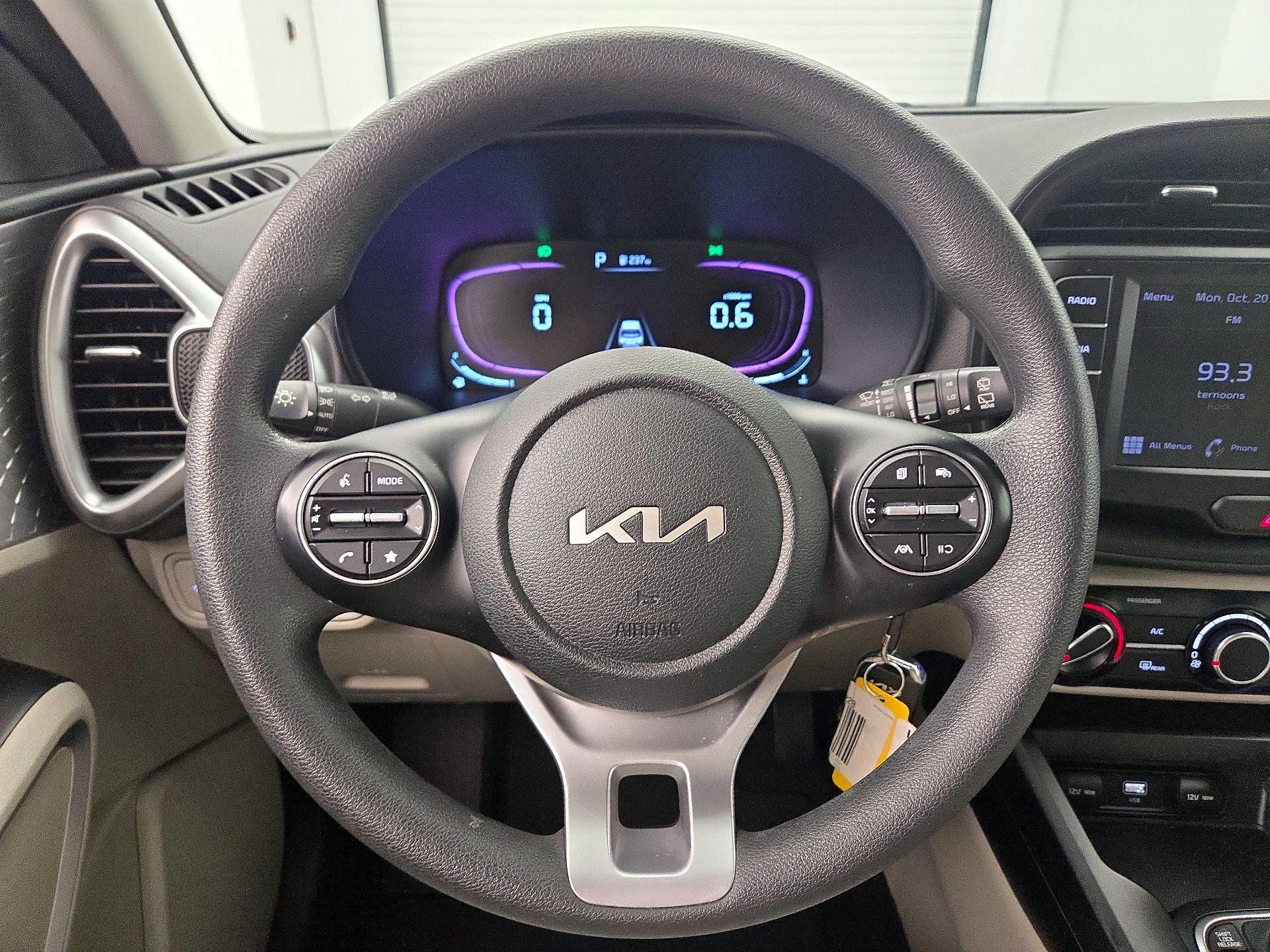 Thumbnail: 2023 Kia Soul - 10