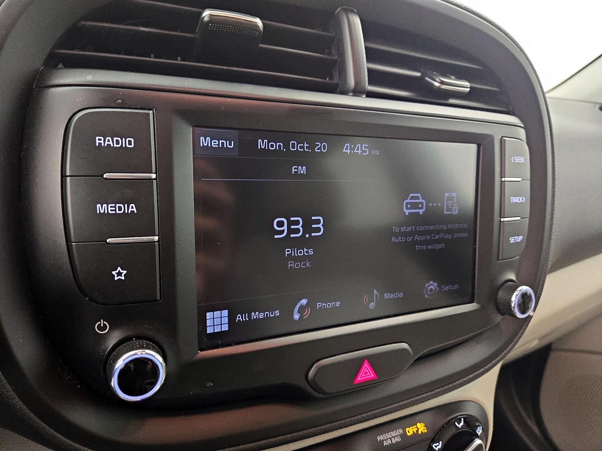 Thumbnail: 2023 Kia Soul - 15