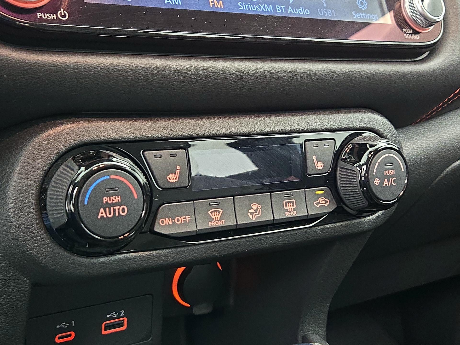 Thumbnail: 2022 Nissan Kicks - 16