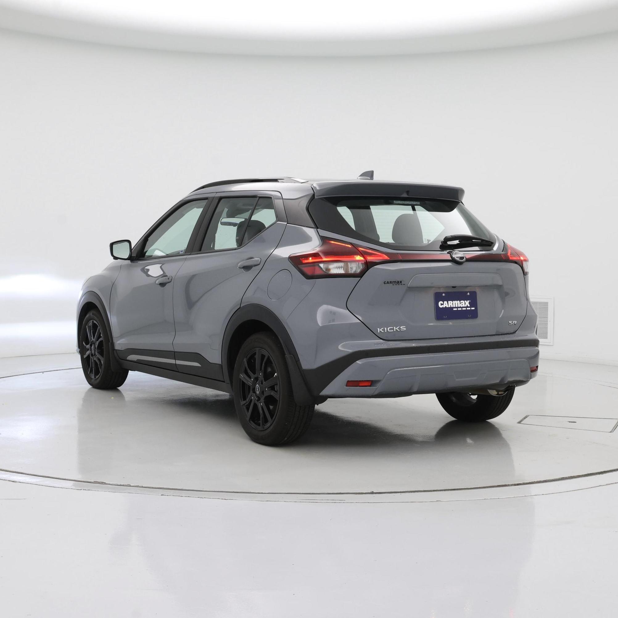Thumbnail: 2022 Nissan Kicks - 2
