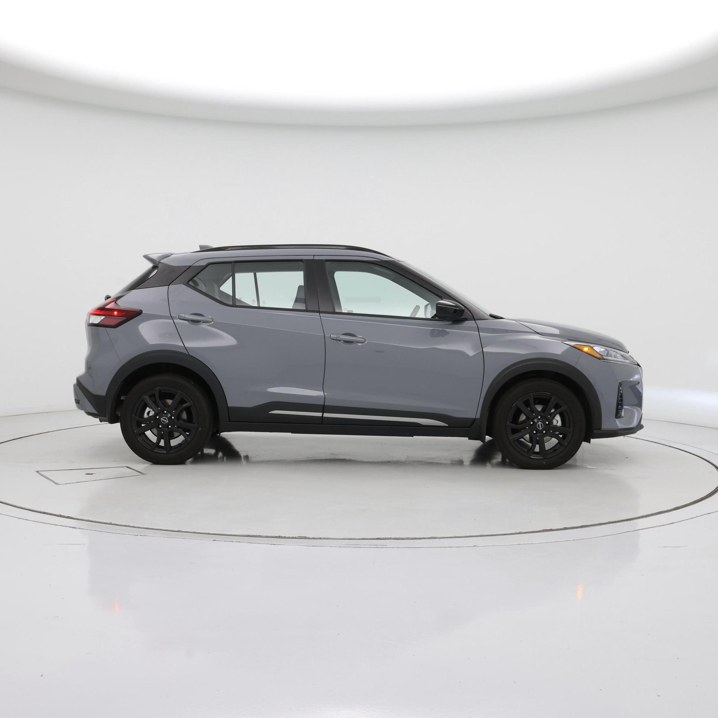 Thumbnail: 2022 Nissan Kicks - 7