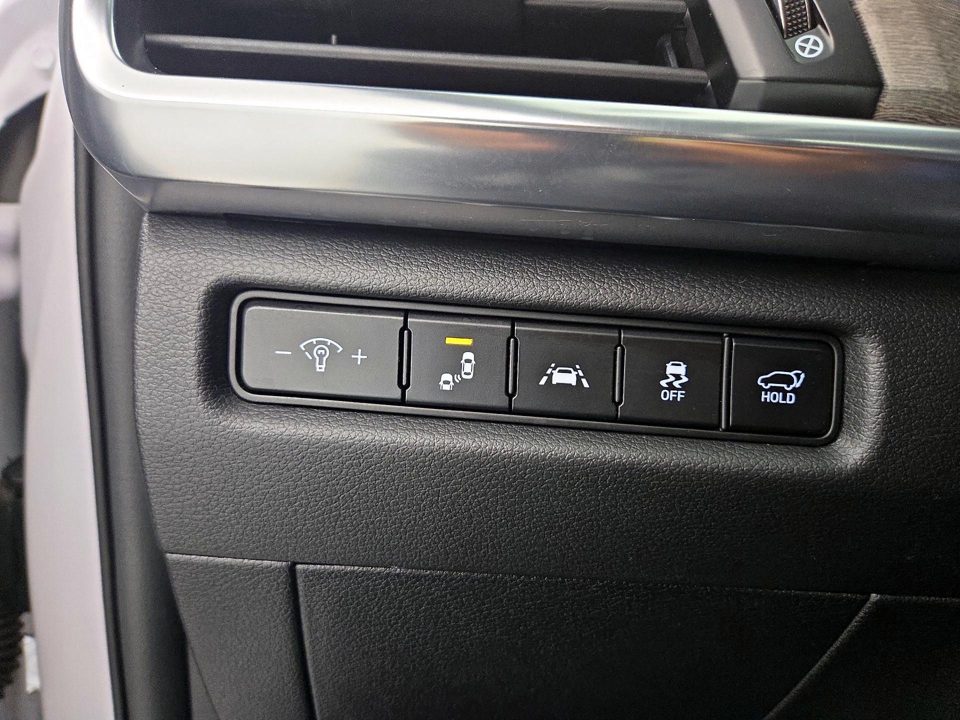 Thumbnail: 2022 Kia Telluride - 13