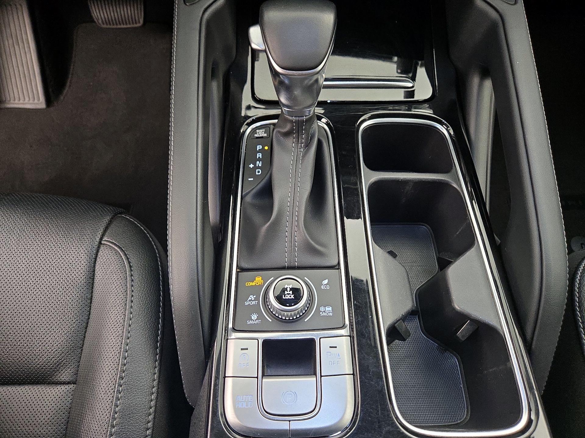 Thumbnail: 2022 Kia Telluride - 18