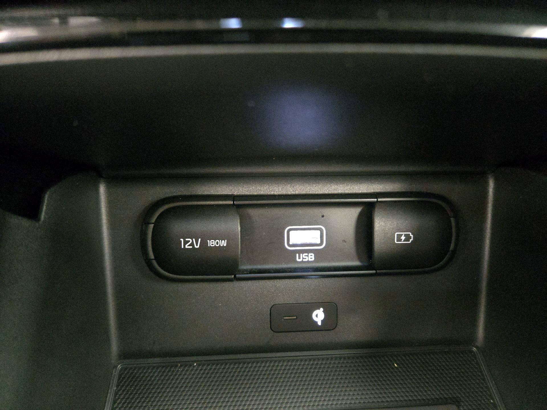 Thumbnail: 2022 Kia Telluride - 19