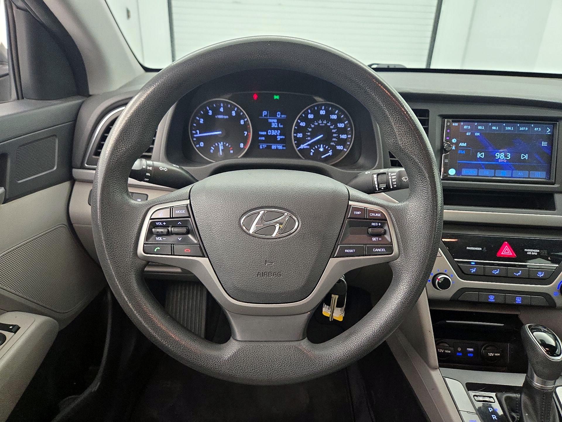 Thumbnail: 2017 Hyundai Elantra - 10