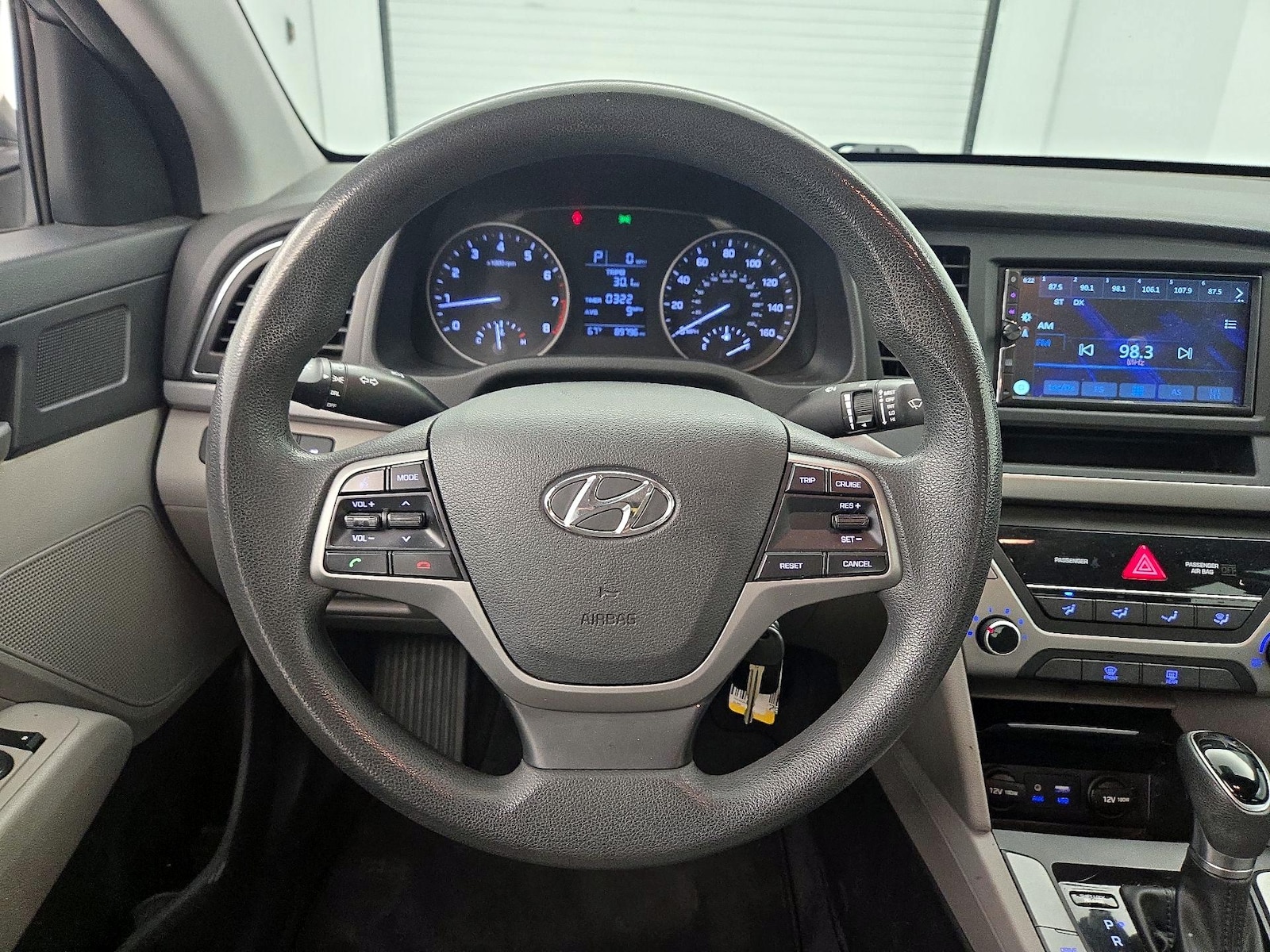 2017 Hyundai Elantra SE - Photo 11