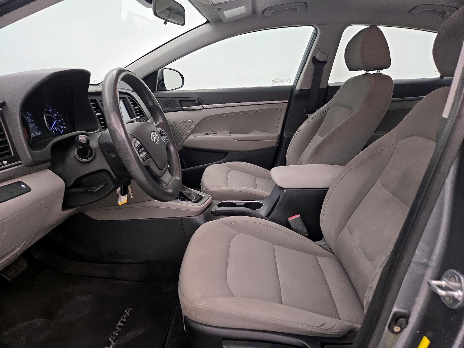 2017 Hyundai Elantra SE - Photo 12
