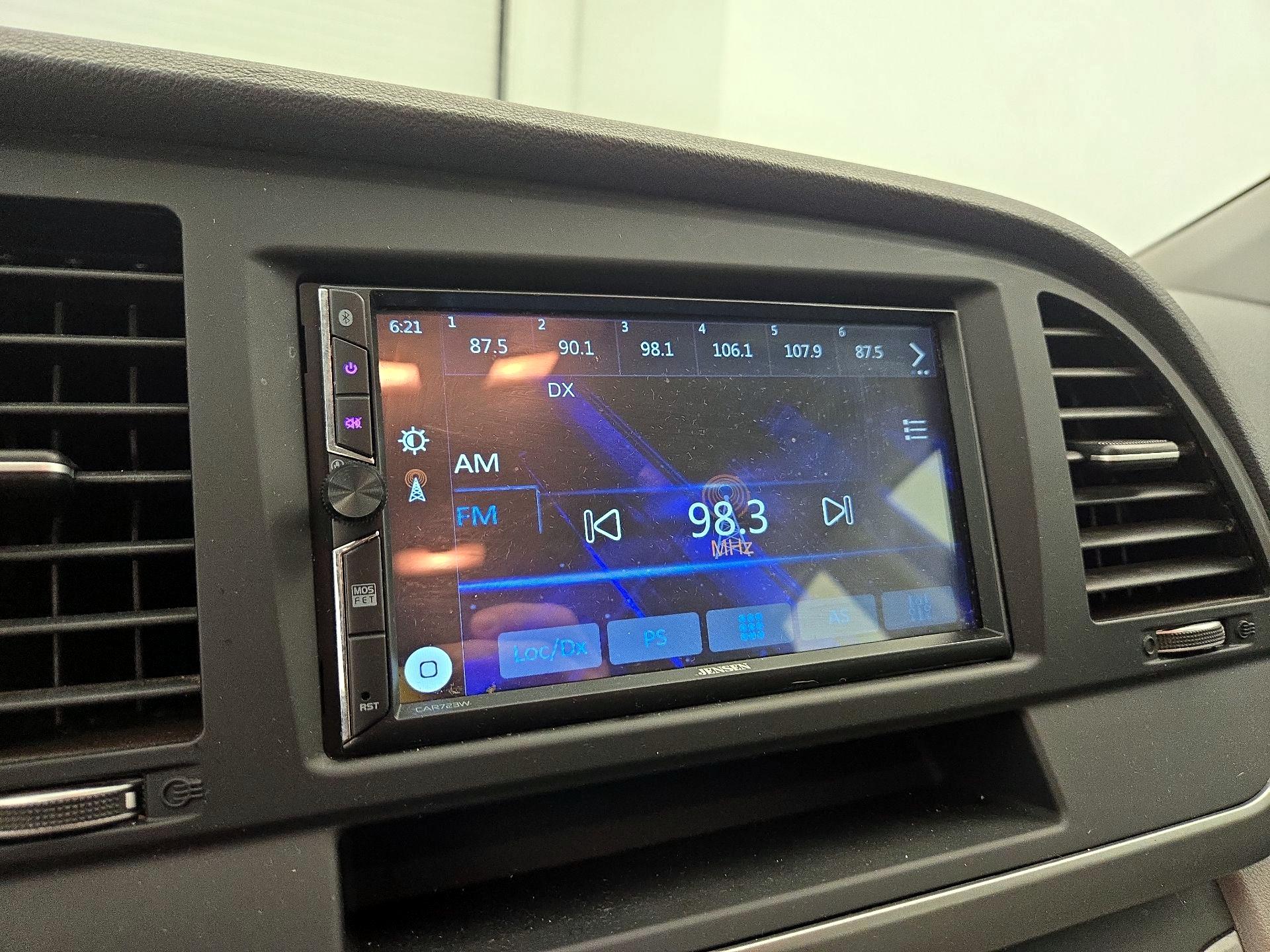 Thumbnail: 2017 Hyundai Elantra - 14