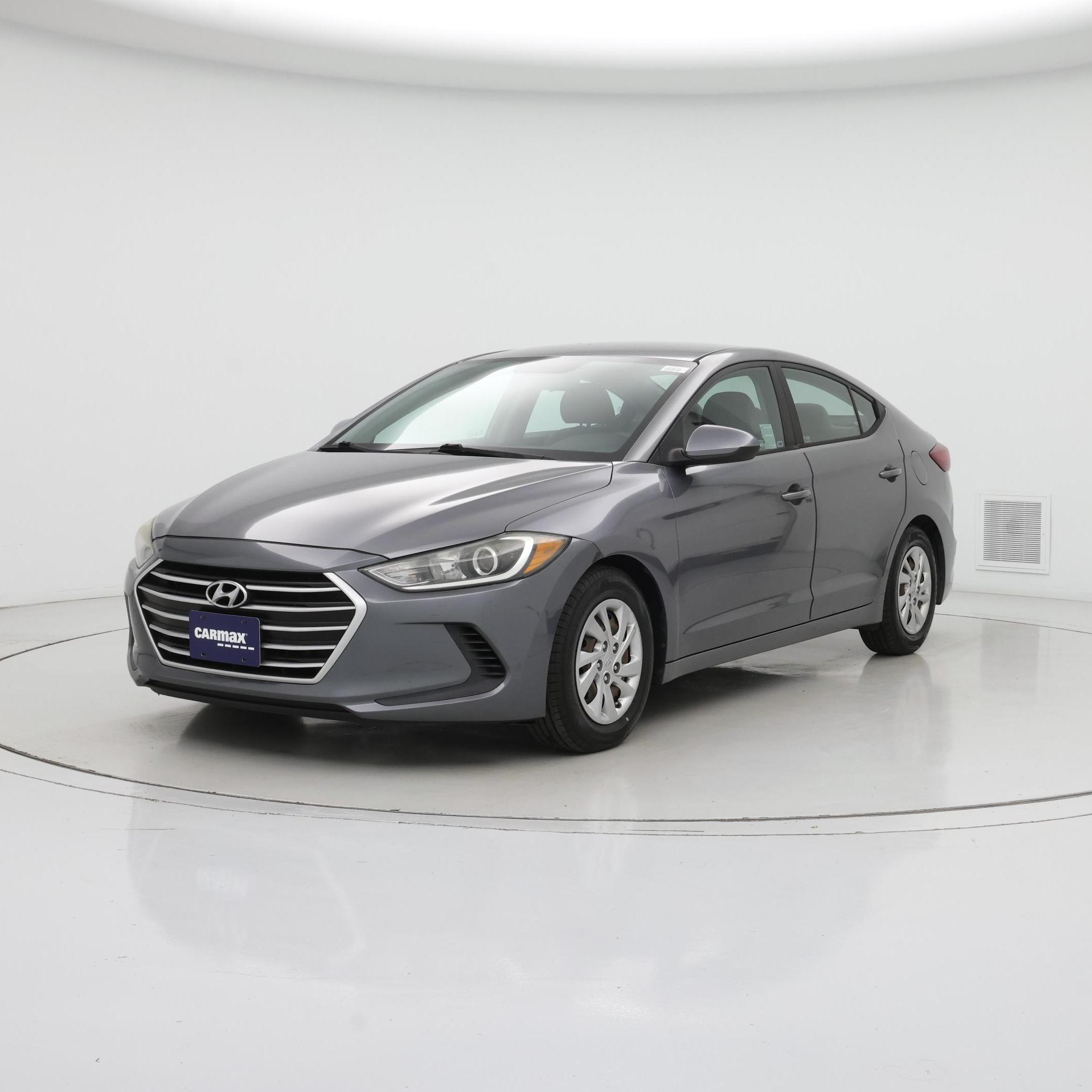 Thumbnail: 2017 Hyundai Elantra - 4