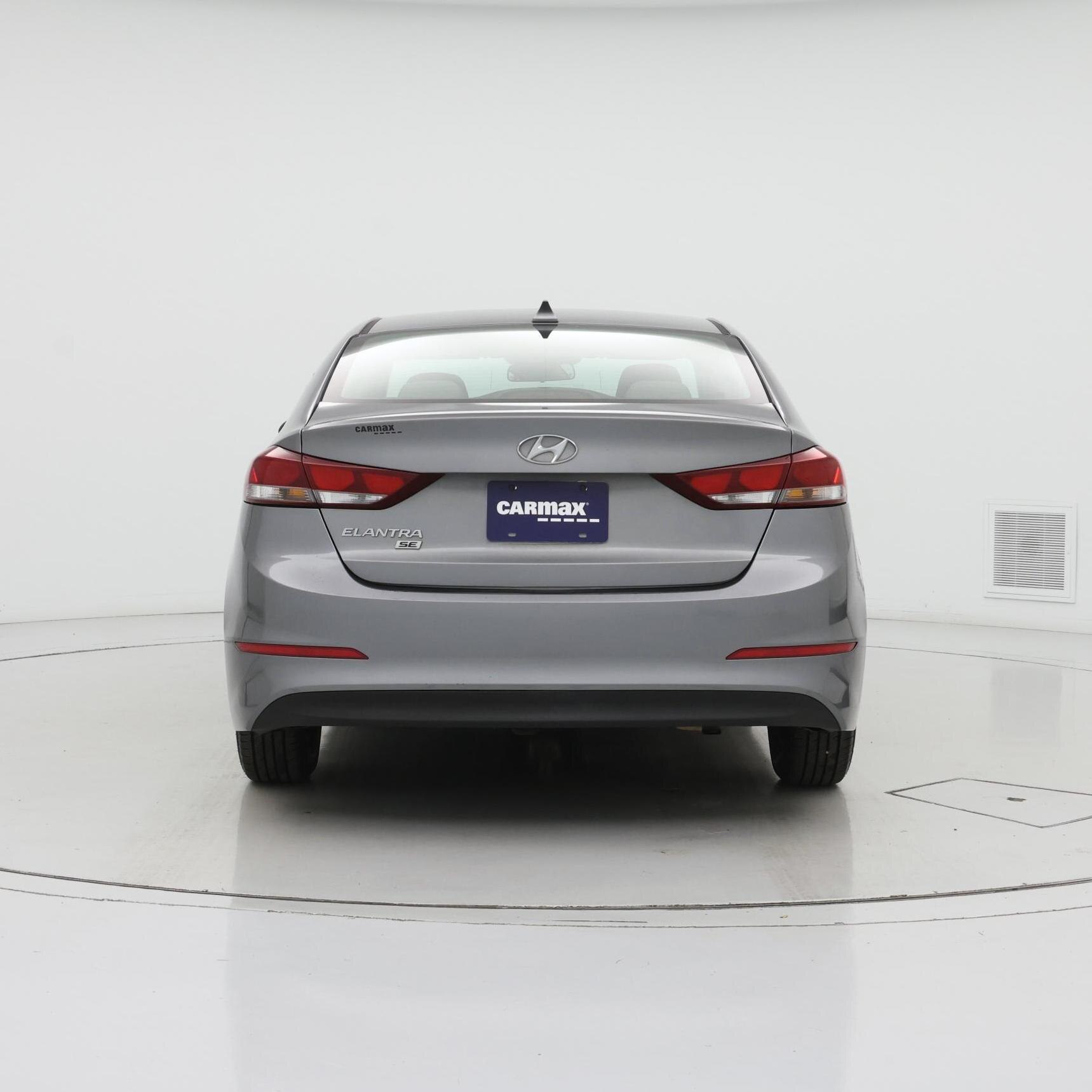 Thumbnail: 2017 Hyundai Elantra - 6