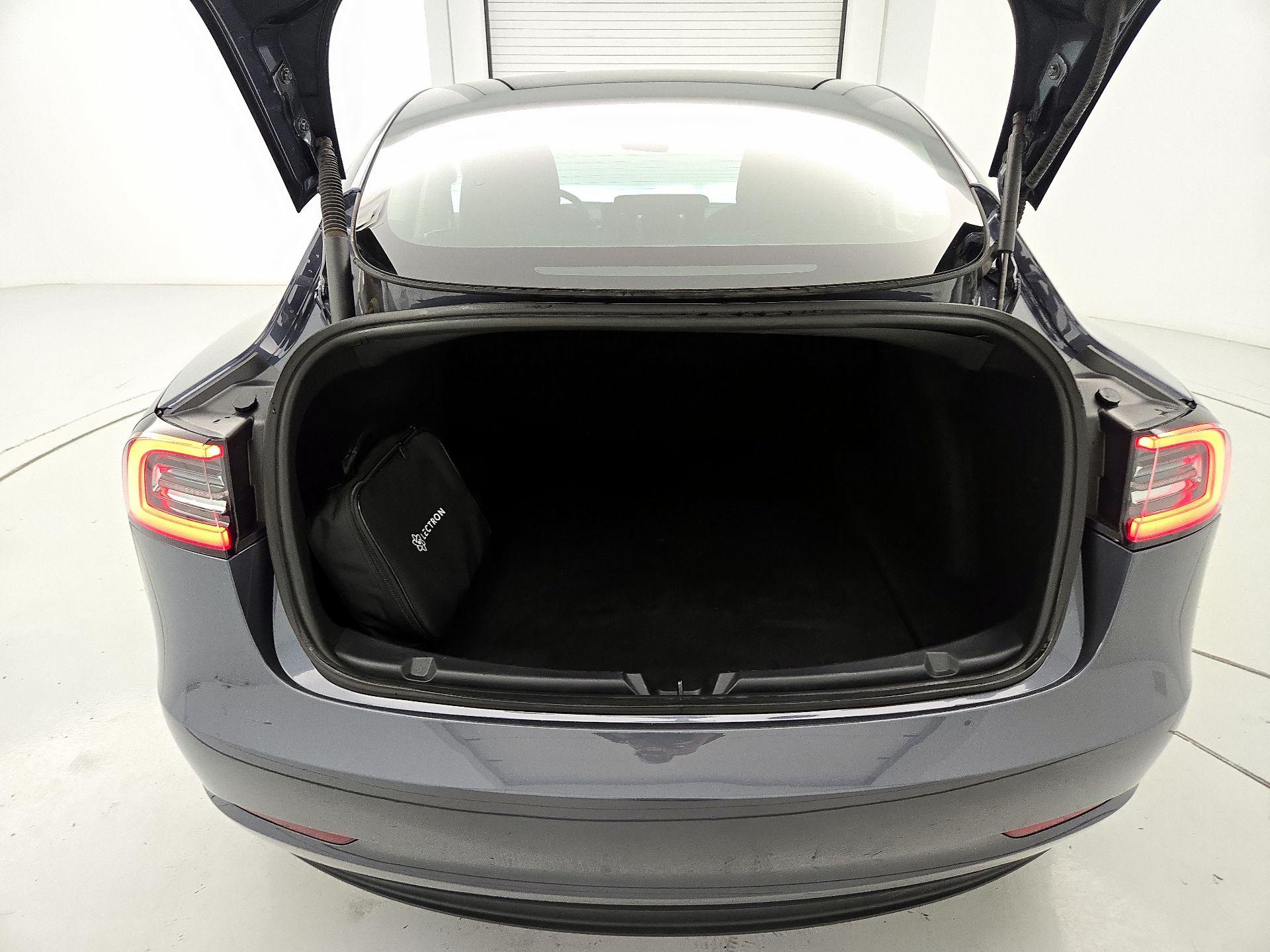 Thumbnail: 2023 Tesla Model 3 - 20