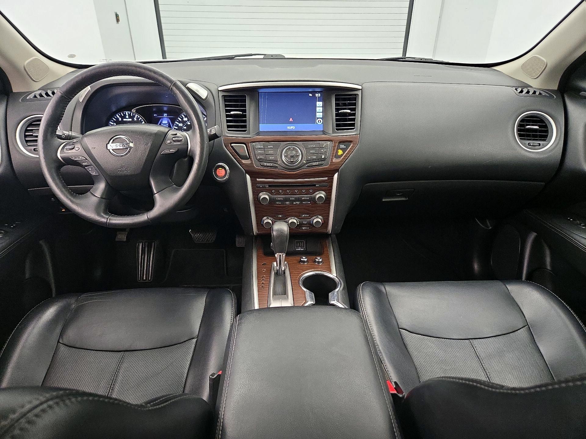 Thumbnail: 2019 Nissan Pathfinder - 9