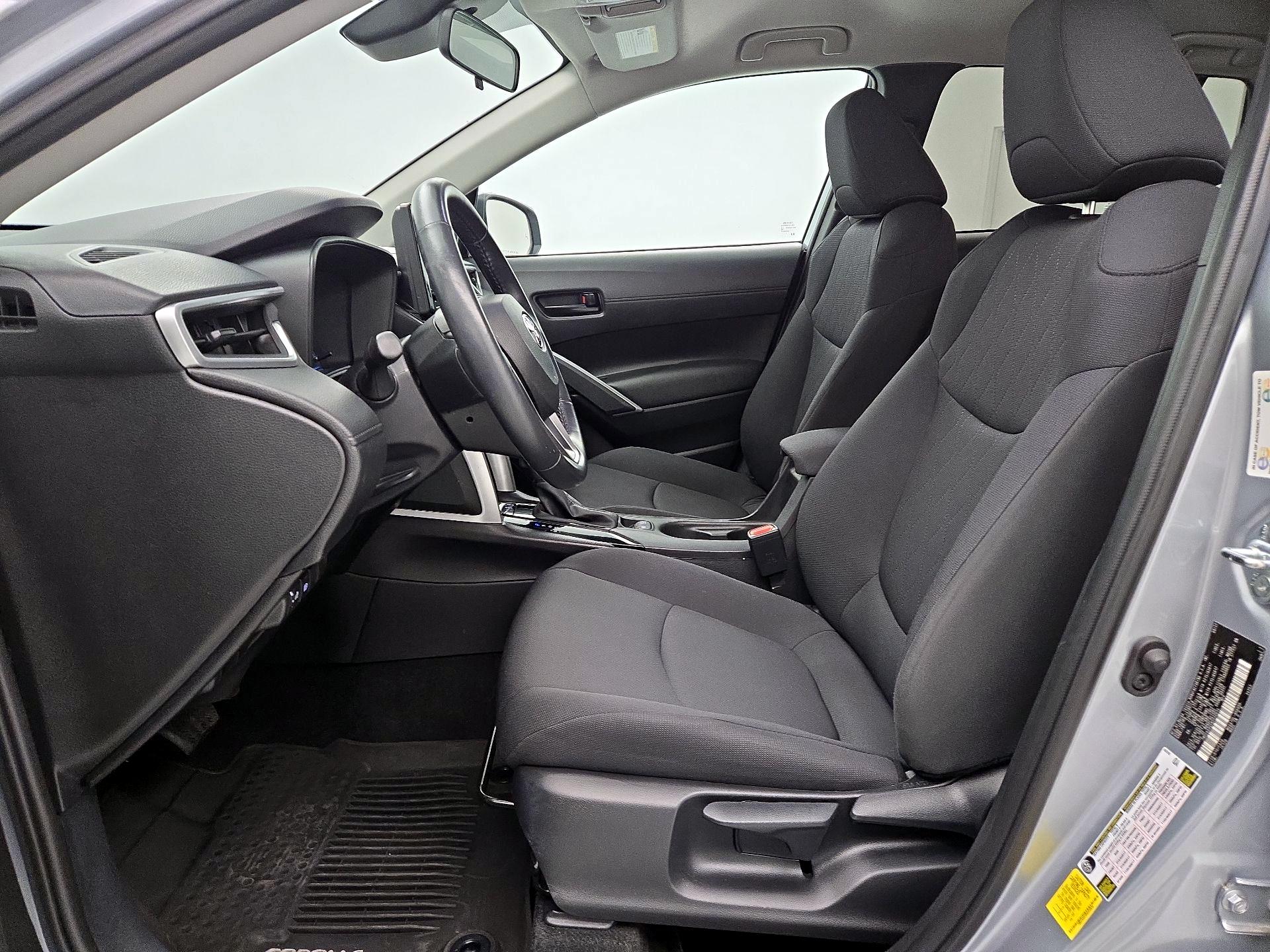 Thumbnail: 2022 Toyota Corolla Cross - 11