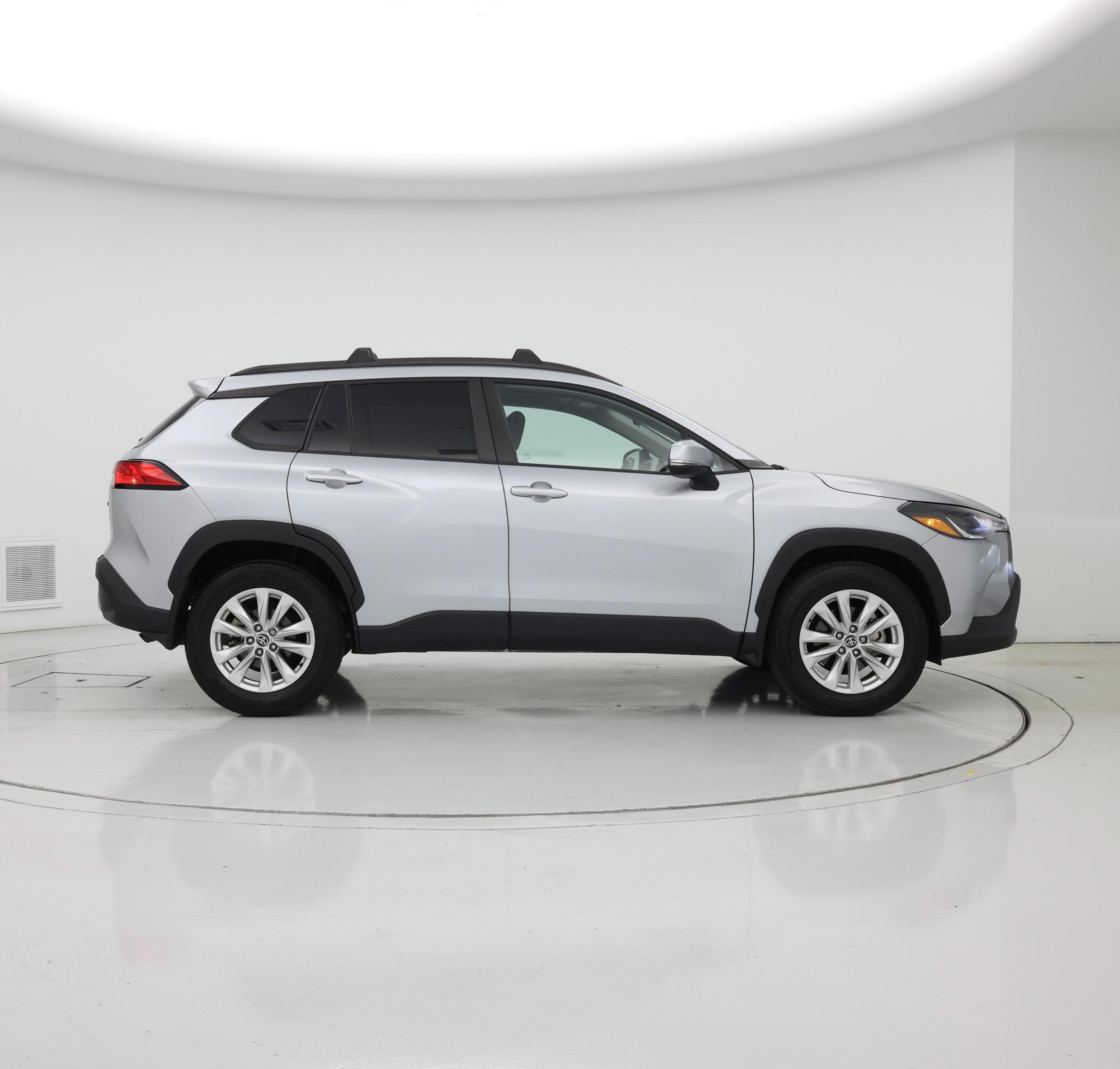 Thumbnail: 2022 Toyota Corolla Cross - 7