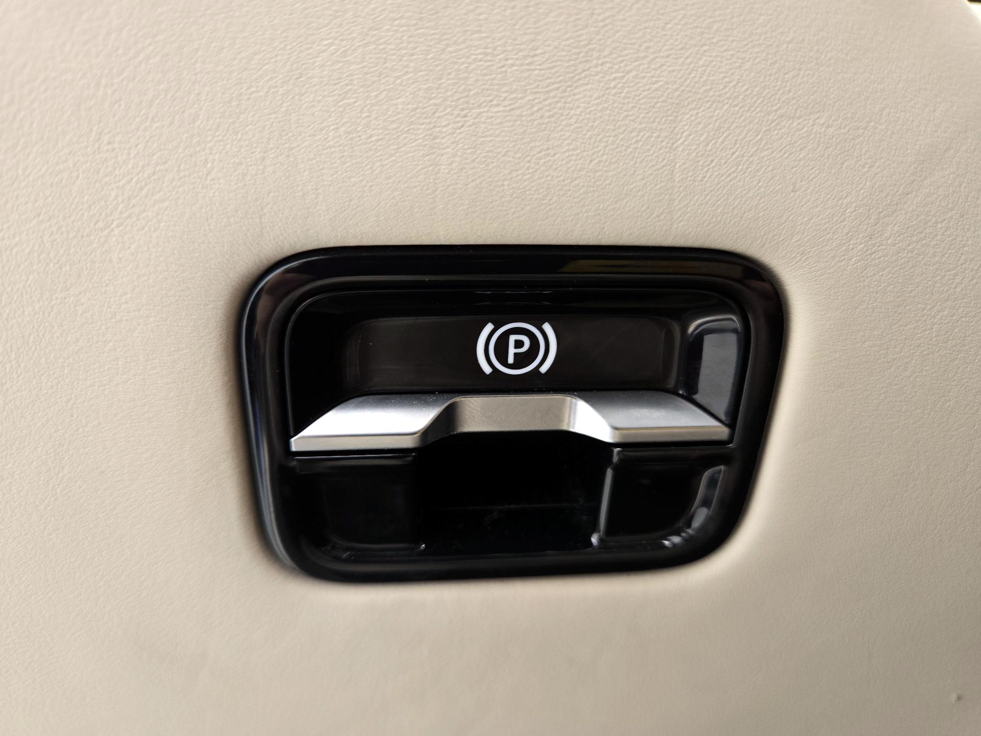 Thumbnail: 2021 Mercedes-Benz S-Class - 13