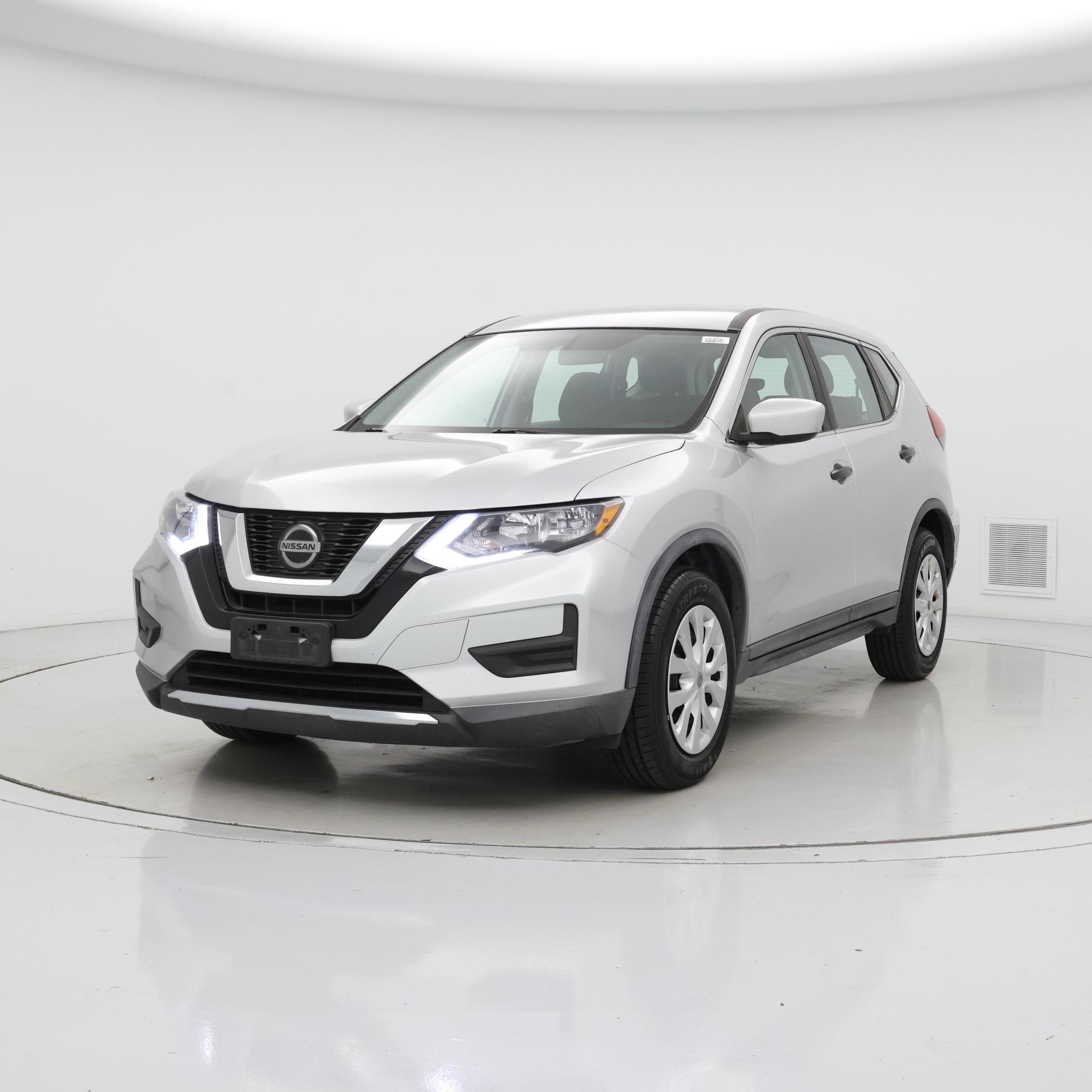 Thumbnail: 2018 Nissan Rogue - 4