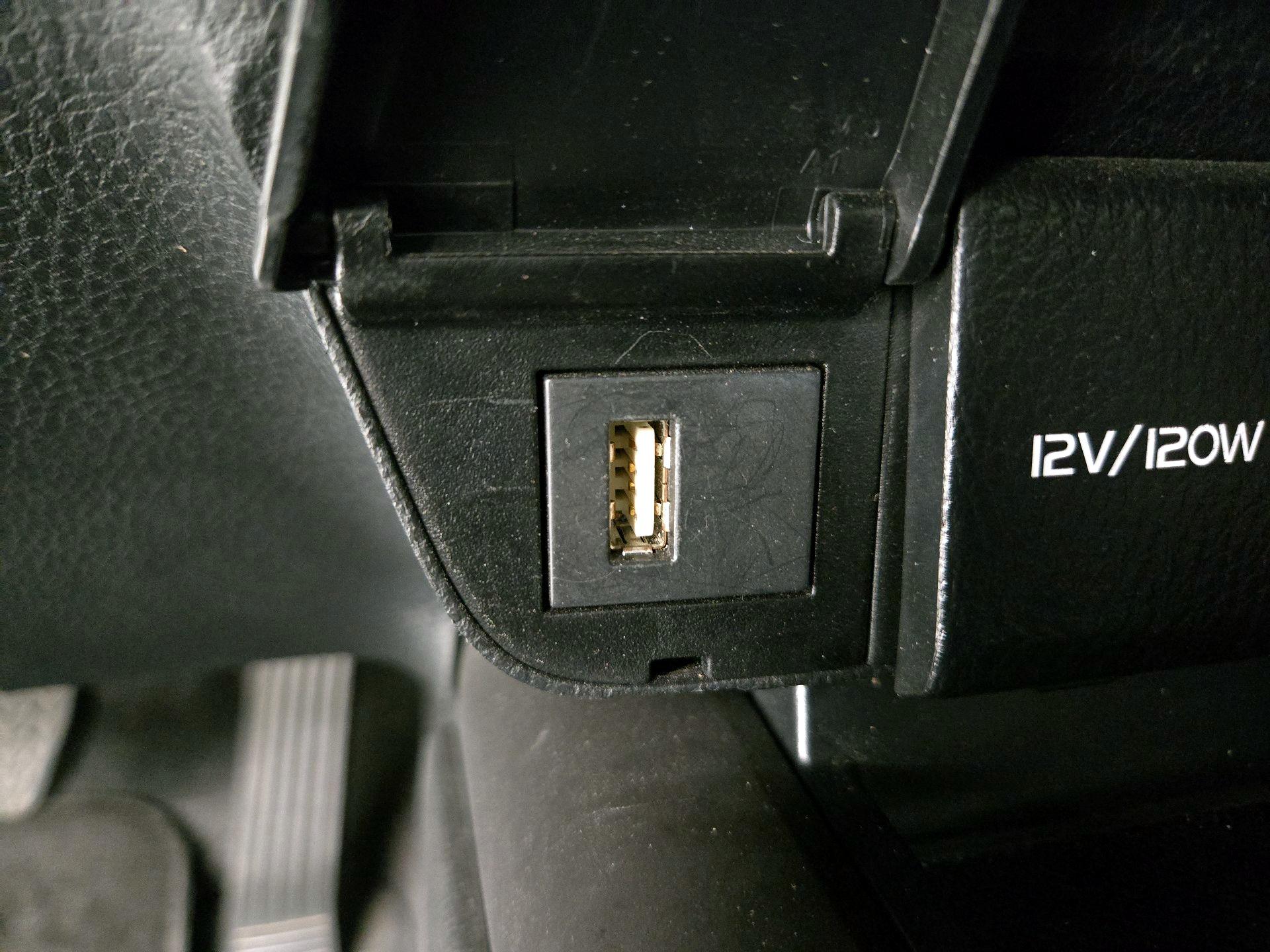 Thumbnail: 2023 Toyota Camry - 18