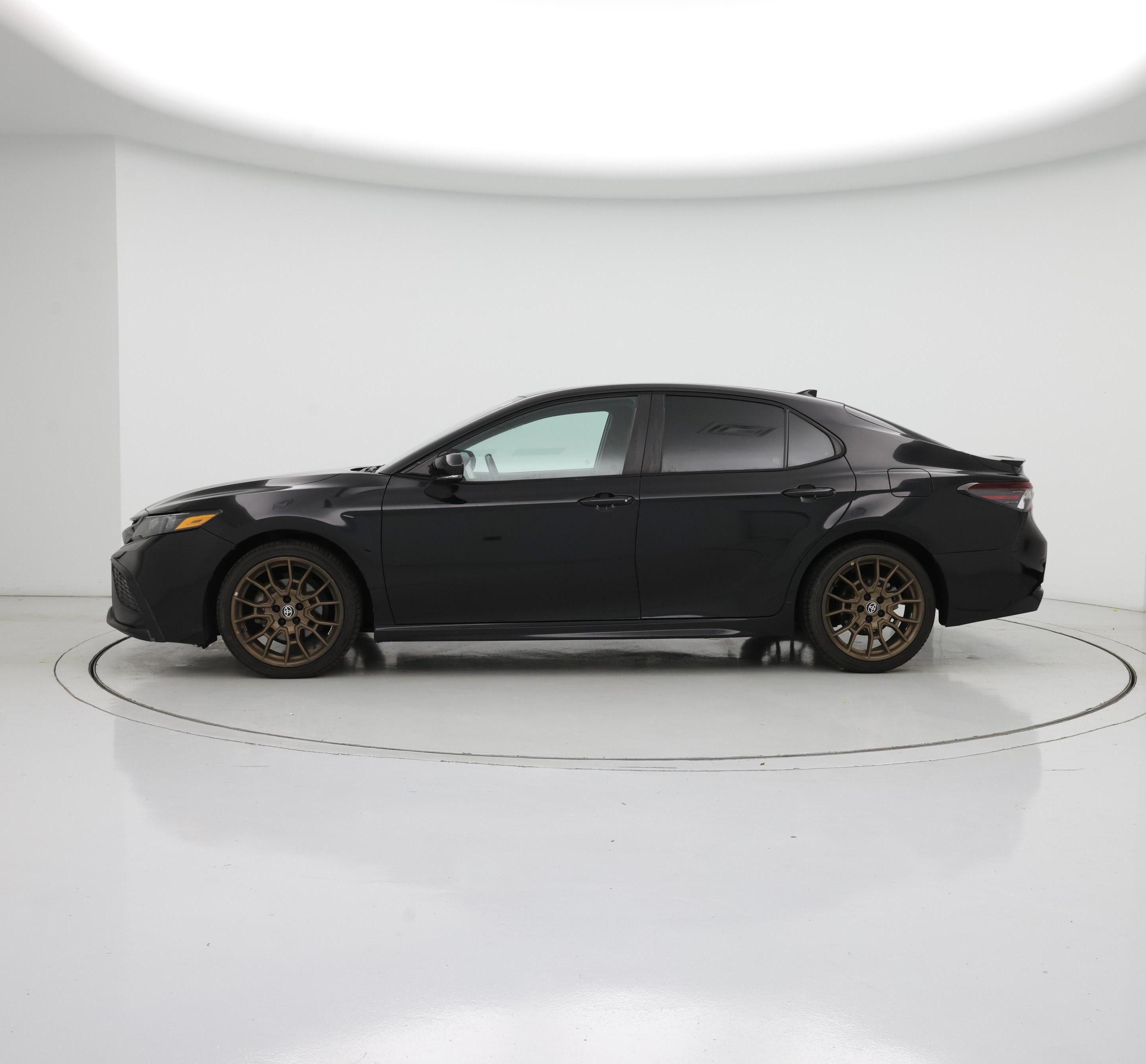 Thumbnail: 2023 Toyota Camry - 3