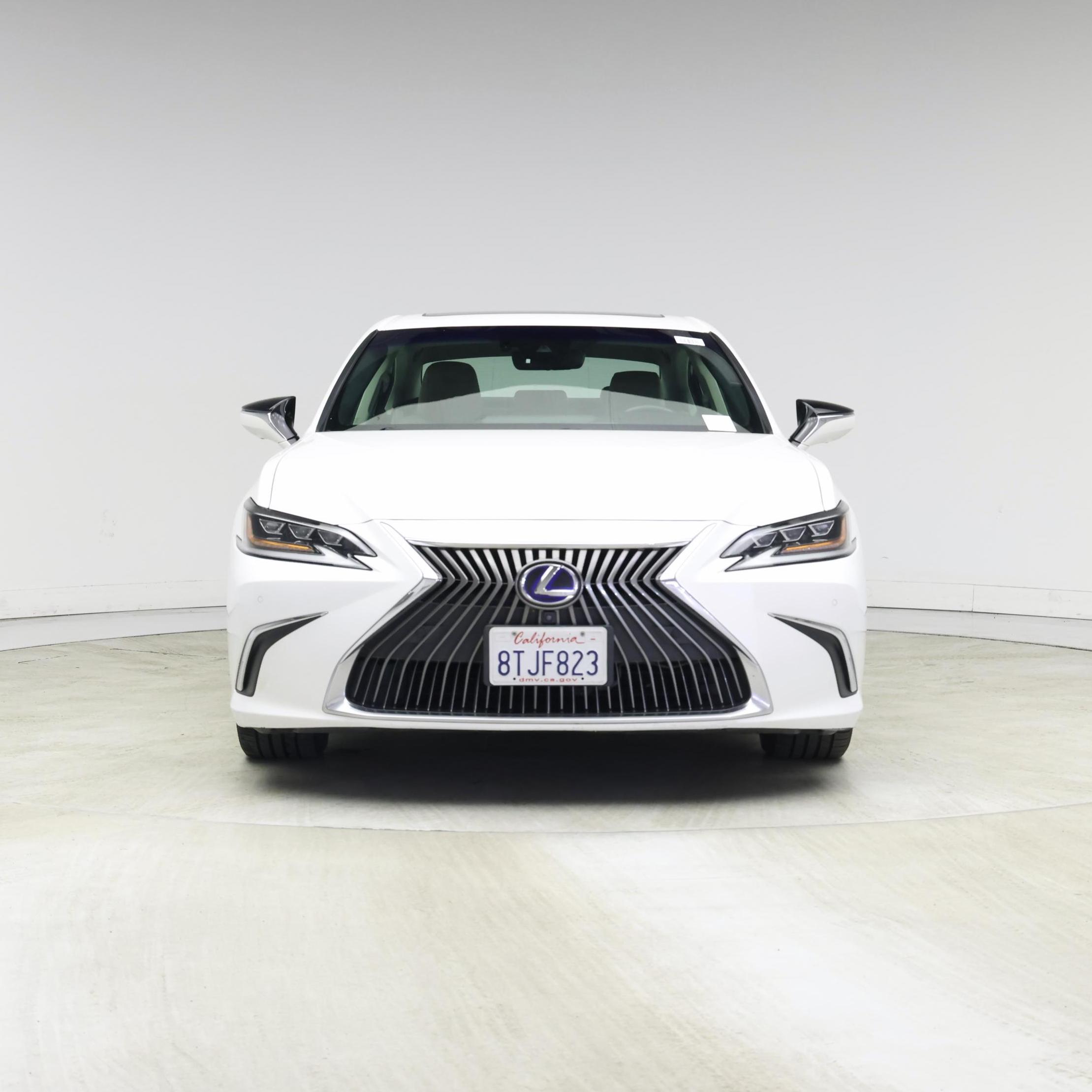 Thumbnail: 2021 Lexus ES - 5