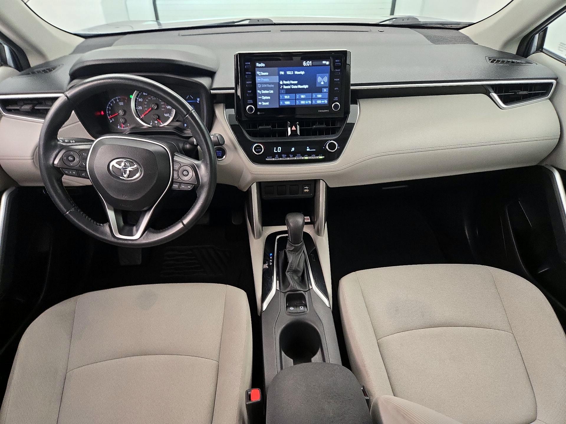 Thumbnail: 2022 Toyota Corolla Cross - 9