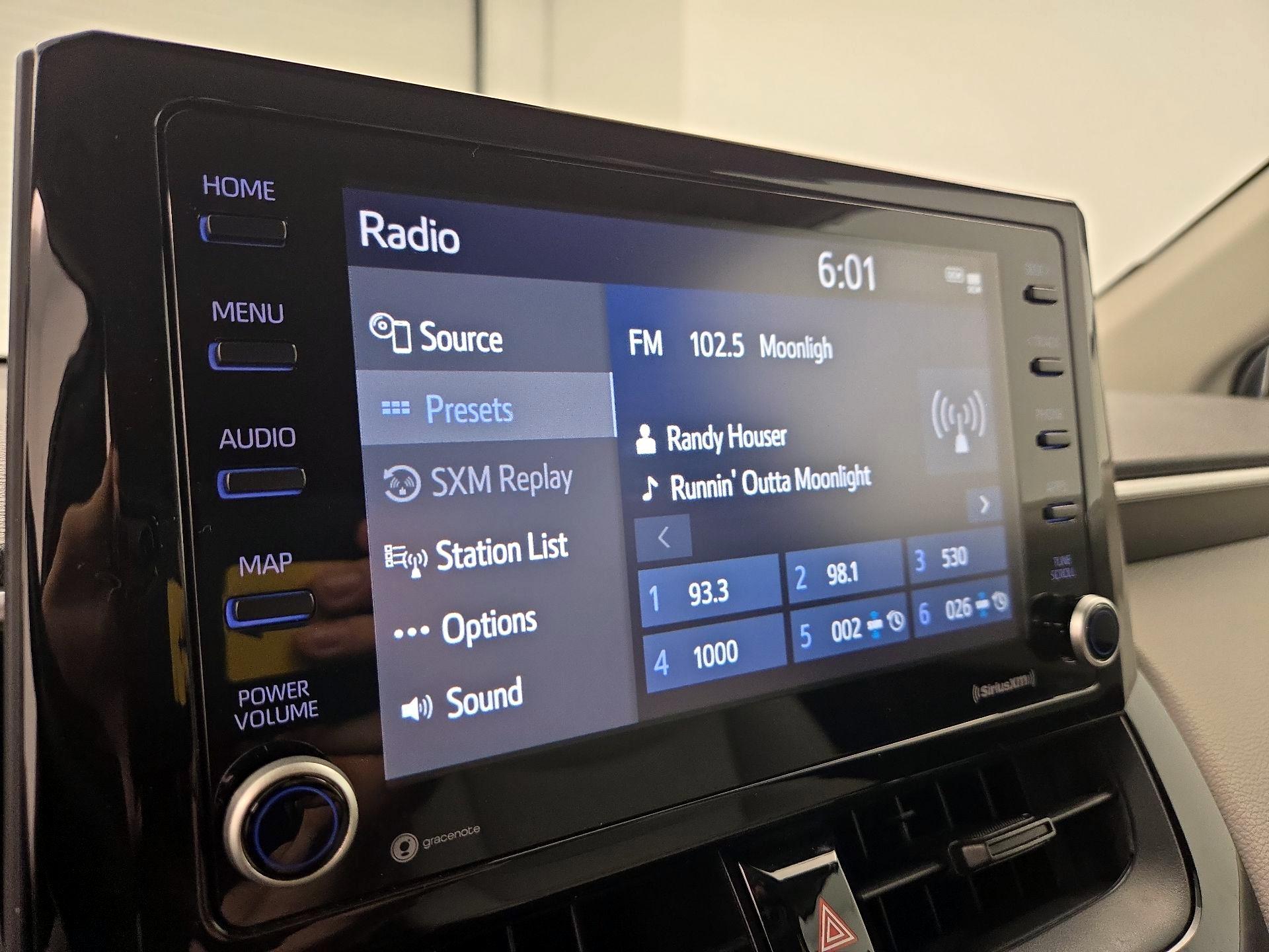 Thumbnail: 2022 Toyota Corolla Cross - 15