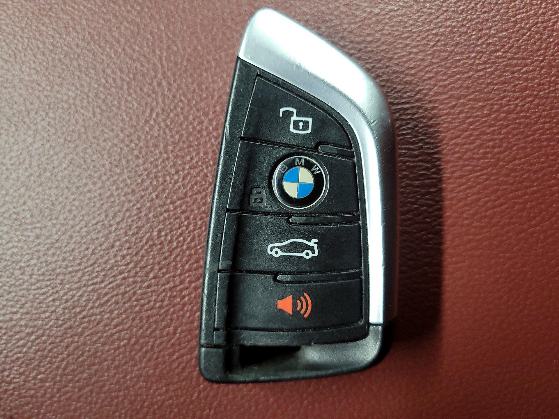 Thumbnail: 2022 BMW X4 - 19