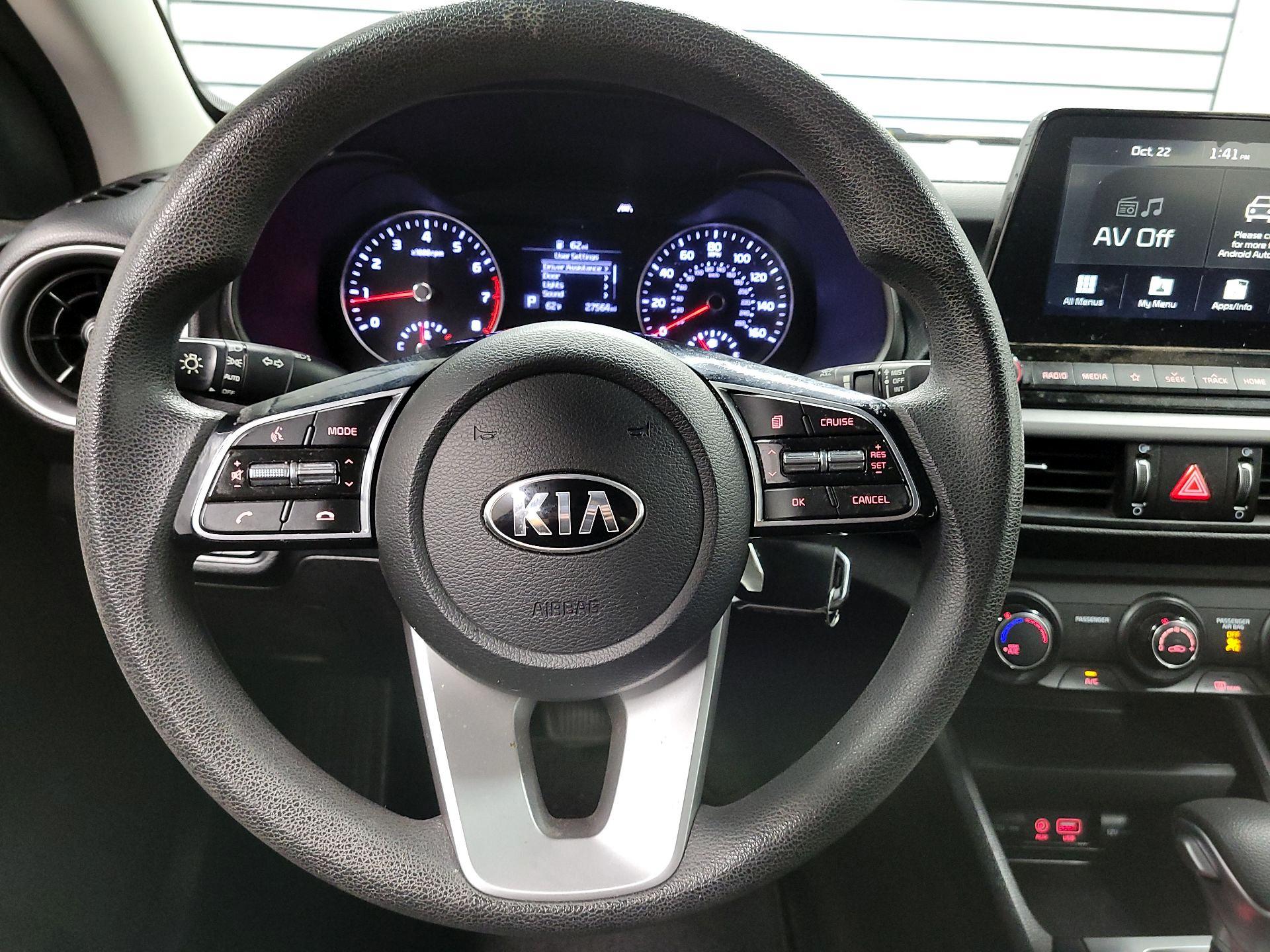 Thumbnail: 2020 Kia Forte - 10