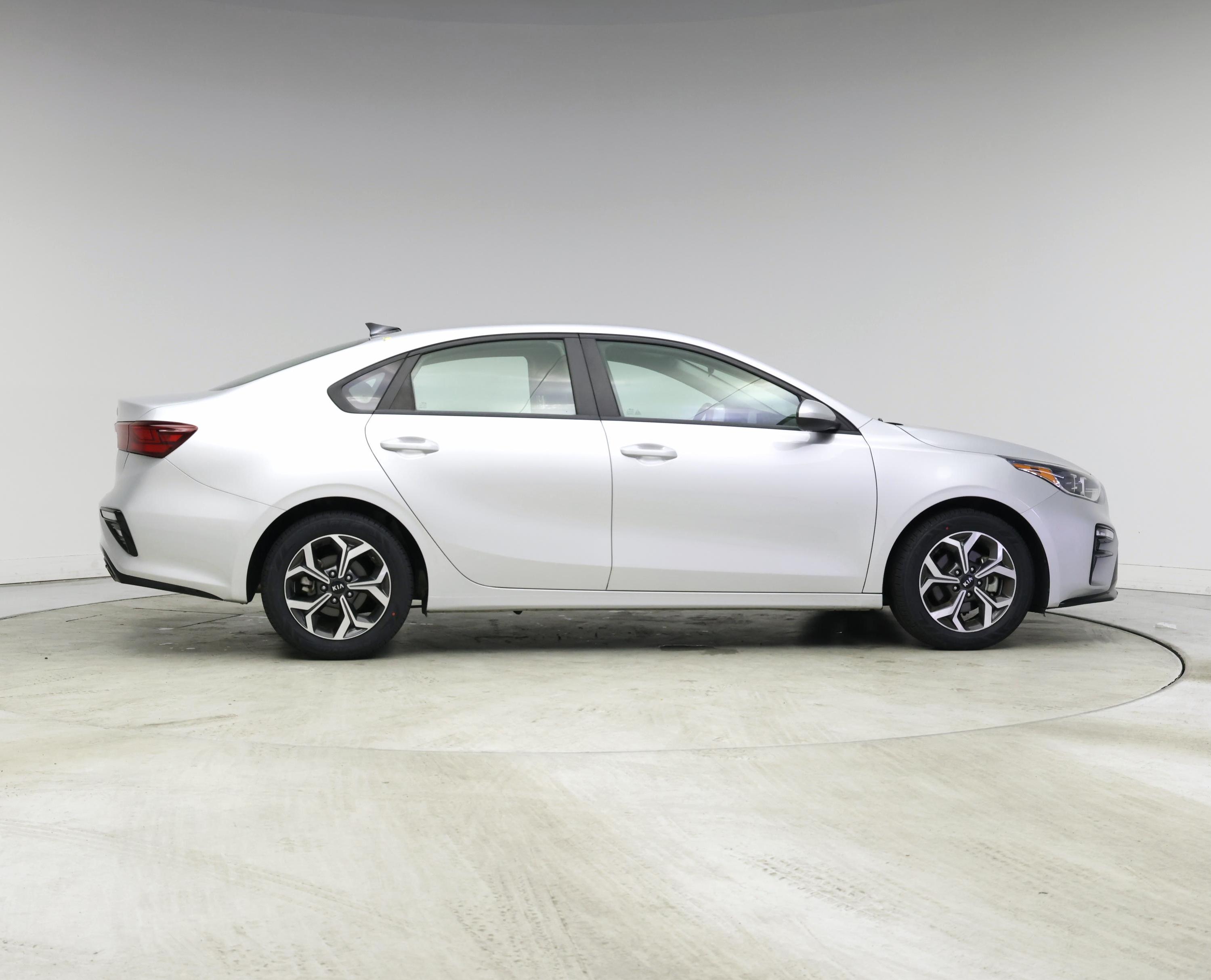 Thumbnail: 2020 Kia Forte - 7