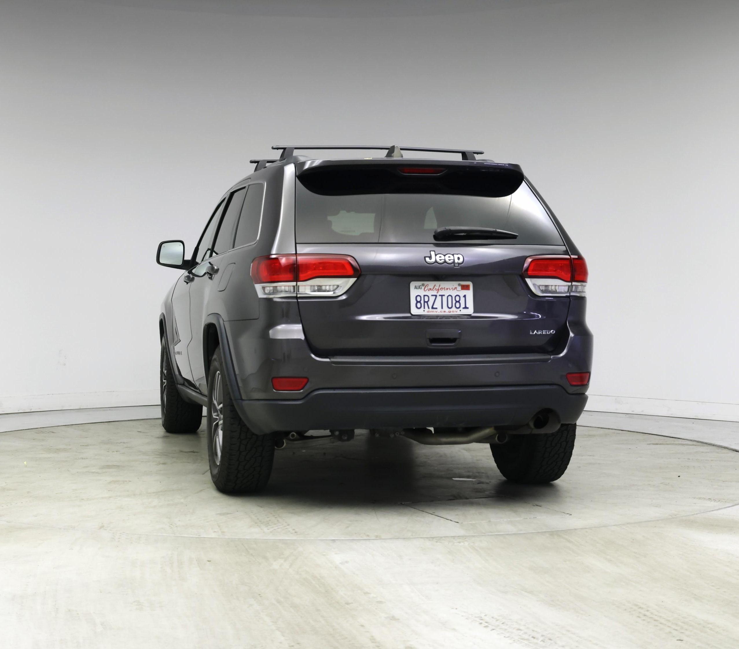 Thumbnail: 2020 Jeep Grand Cherokee - 6