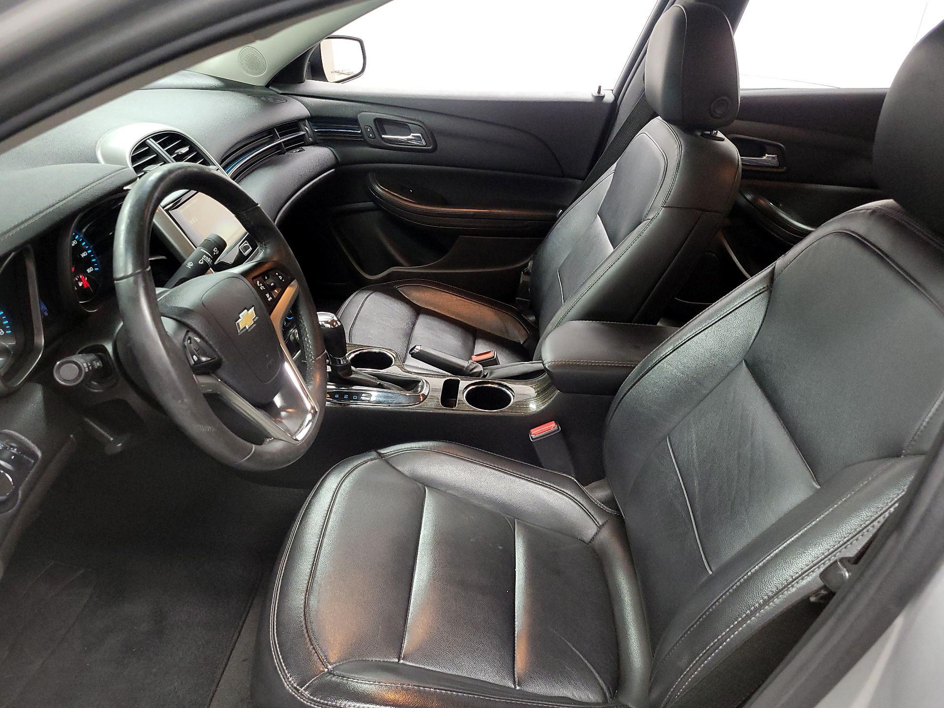 Thumbnail: 2015 Chevrolet Malibu - 11