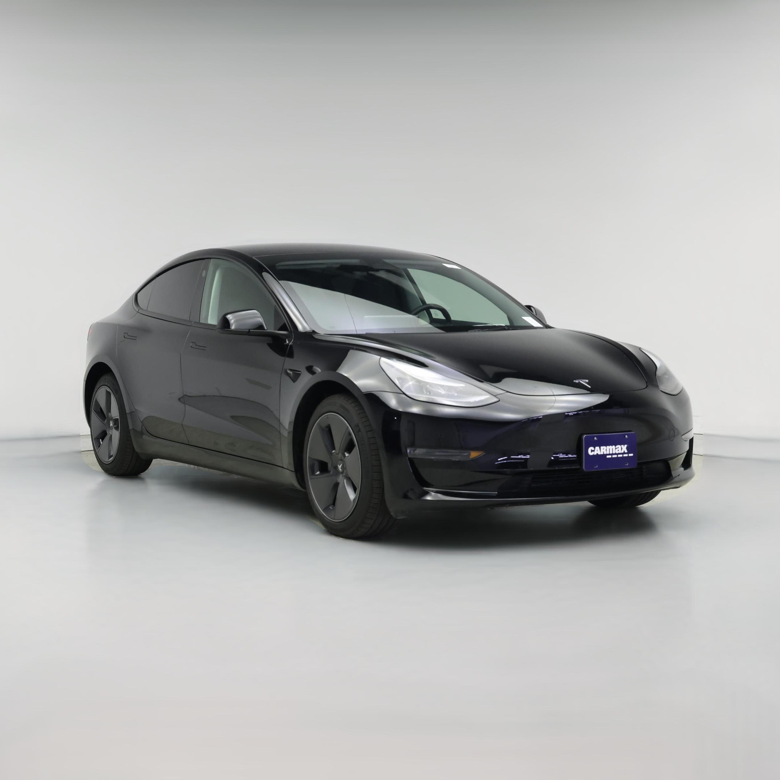 Thumbnail: 2023 Tesla Model 3 - 1
