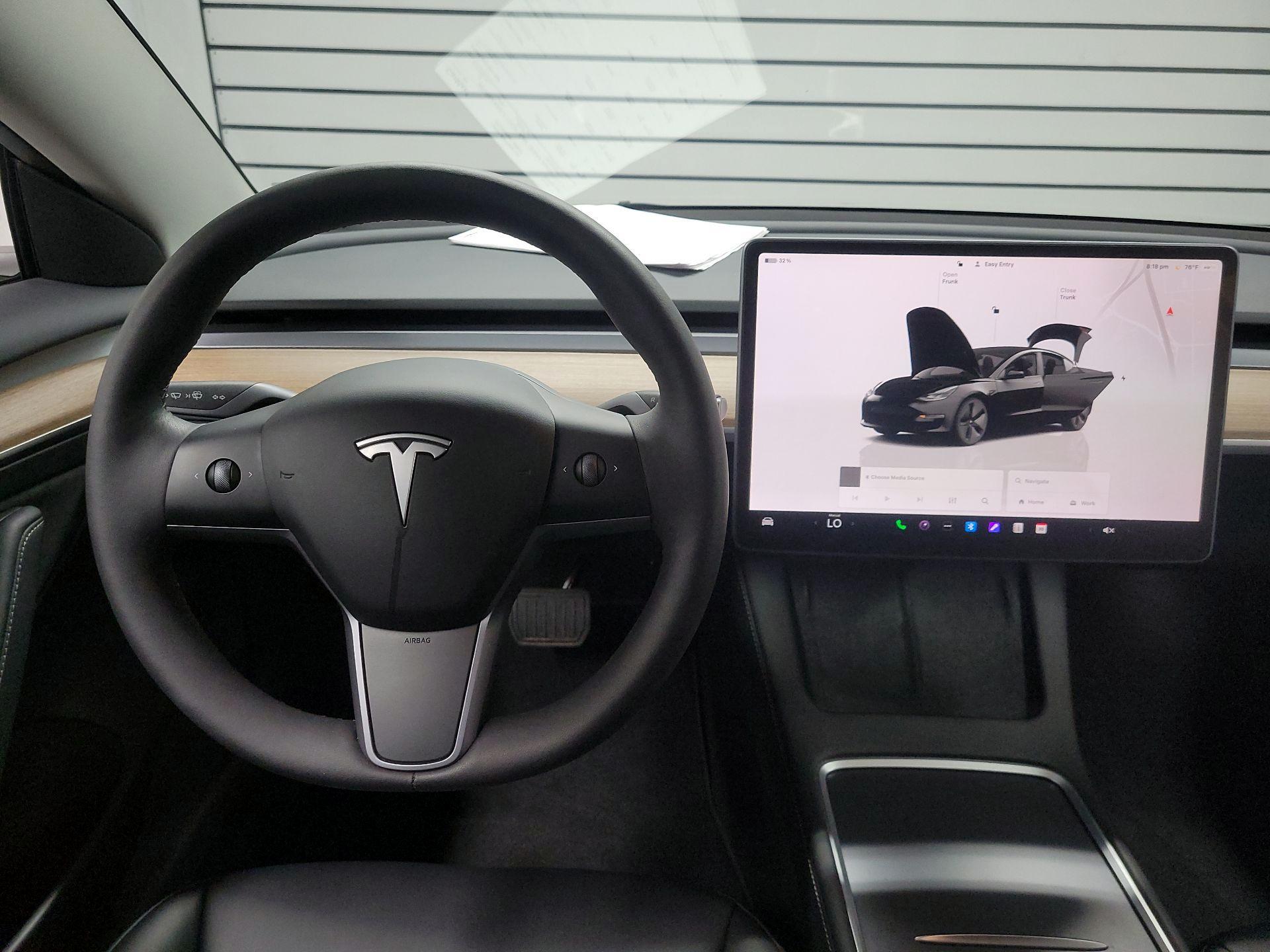 Thumbnail: 2023 Tesla Model 3 - 9