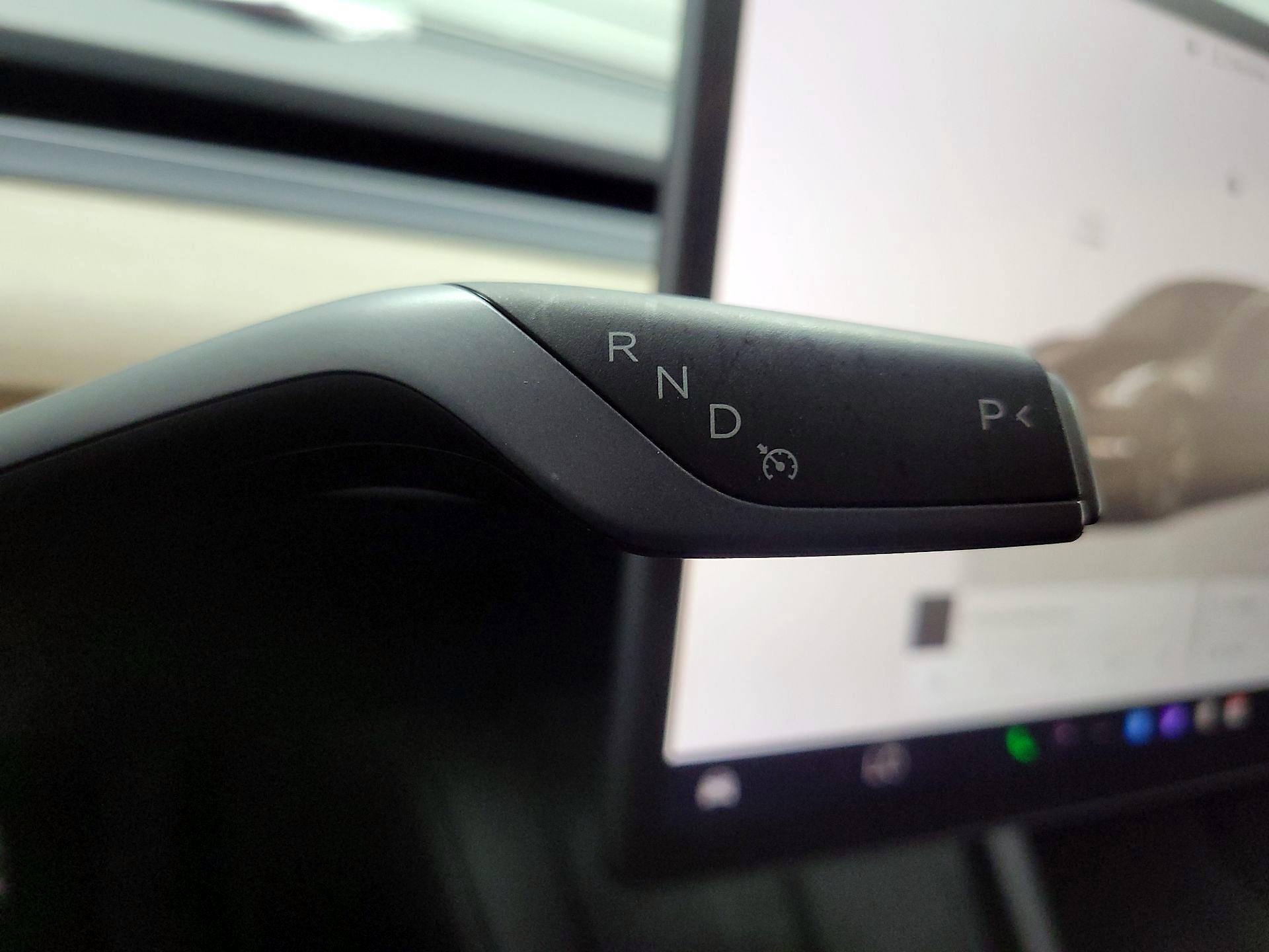 Thumbnail: 2023 Tesla Model 3 - 16