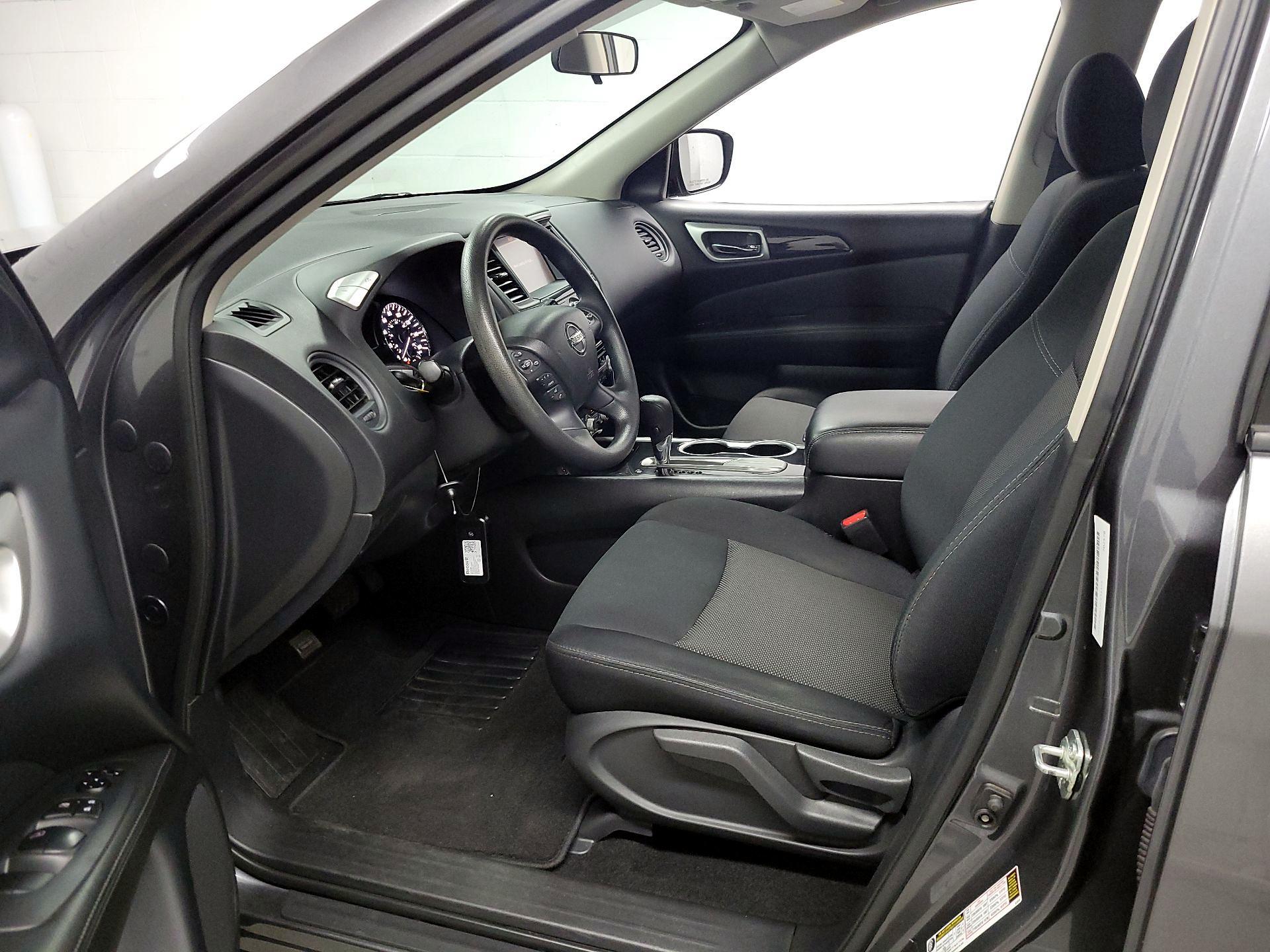 Thumbnail: 2019 Nissan Pathfinder - 11